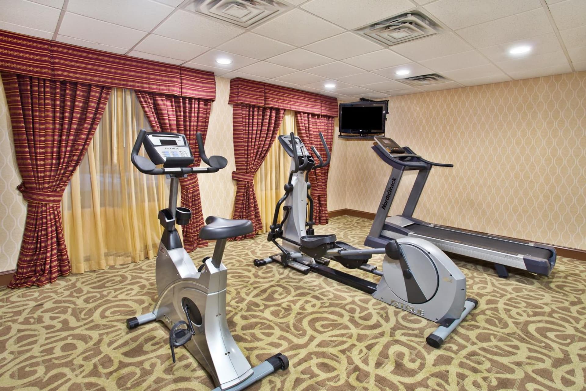 Holiday Inn Express Hotel and Suites Harrington - Dover Area by IHG gallery photo in Harrington, DE — image 24