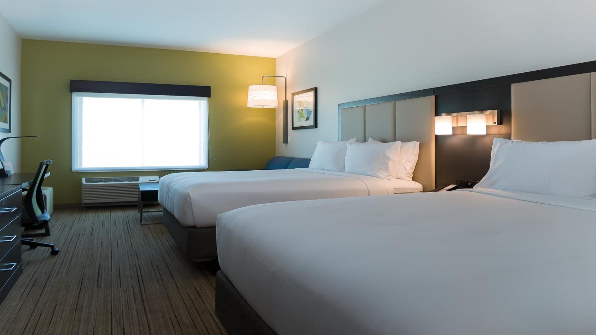 Holiday Inn Express & Suites - Tampa East - Ybor City by IHG gallery photo in Tampa, FL — image 6