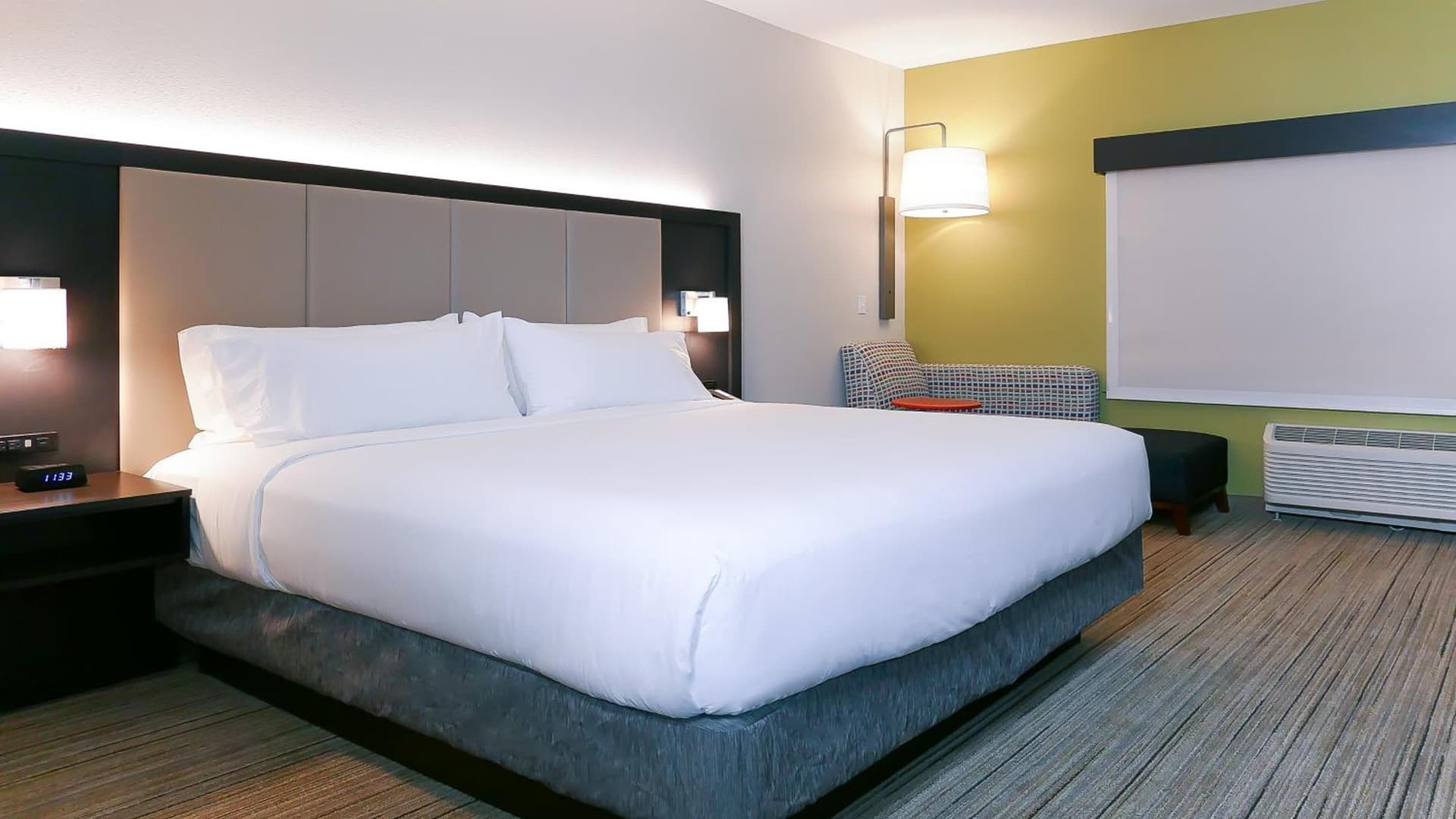 Holiday Inn Express & Suites - Tampa East - Ybor City by IHG gallery photo in Tampa, FL — image 11