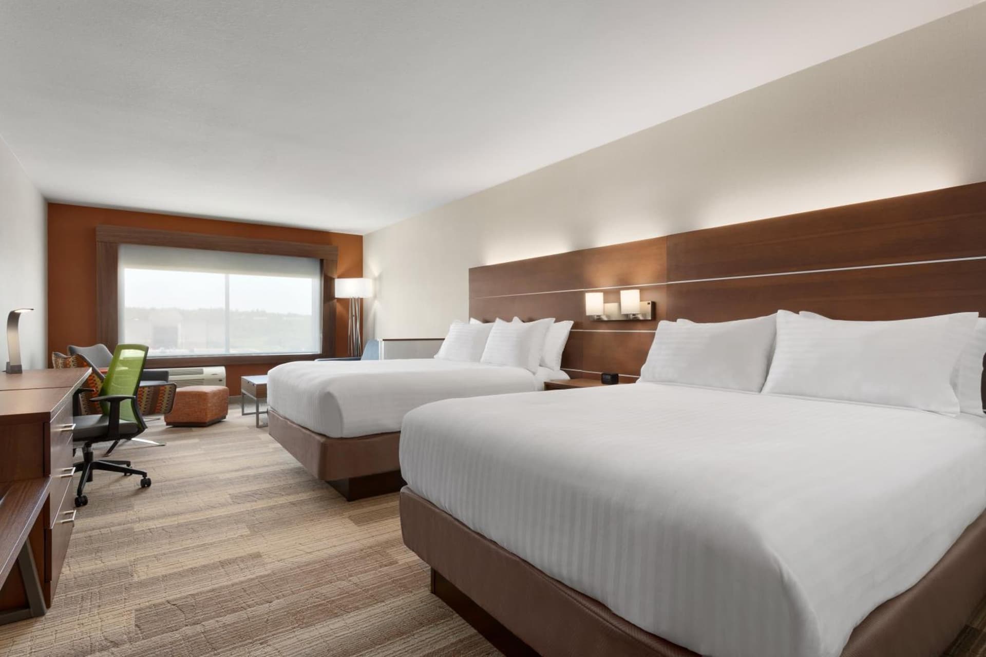 Holiday Inn Express & Suites Duluth North - Miller Hill by IHG property views in Duluth, MN — gallery photo 3