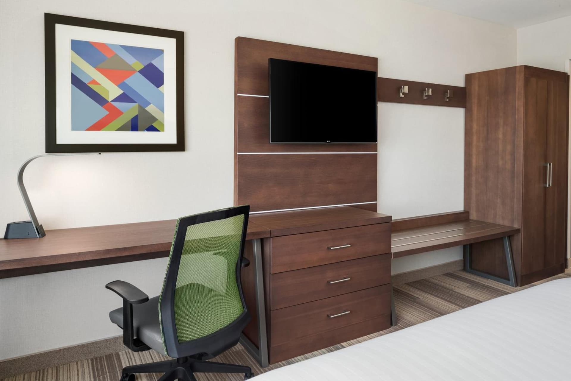 Holiday Inn Express & Suites Duluth North - Miller Hill by IHG gallery photo in Duluth, MN — image 18