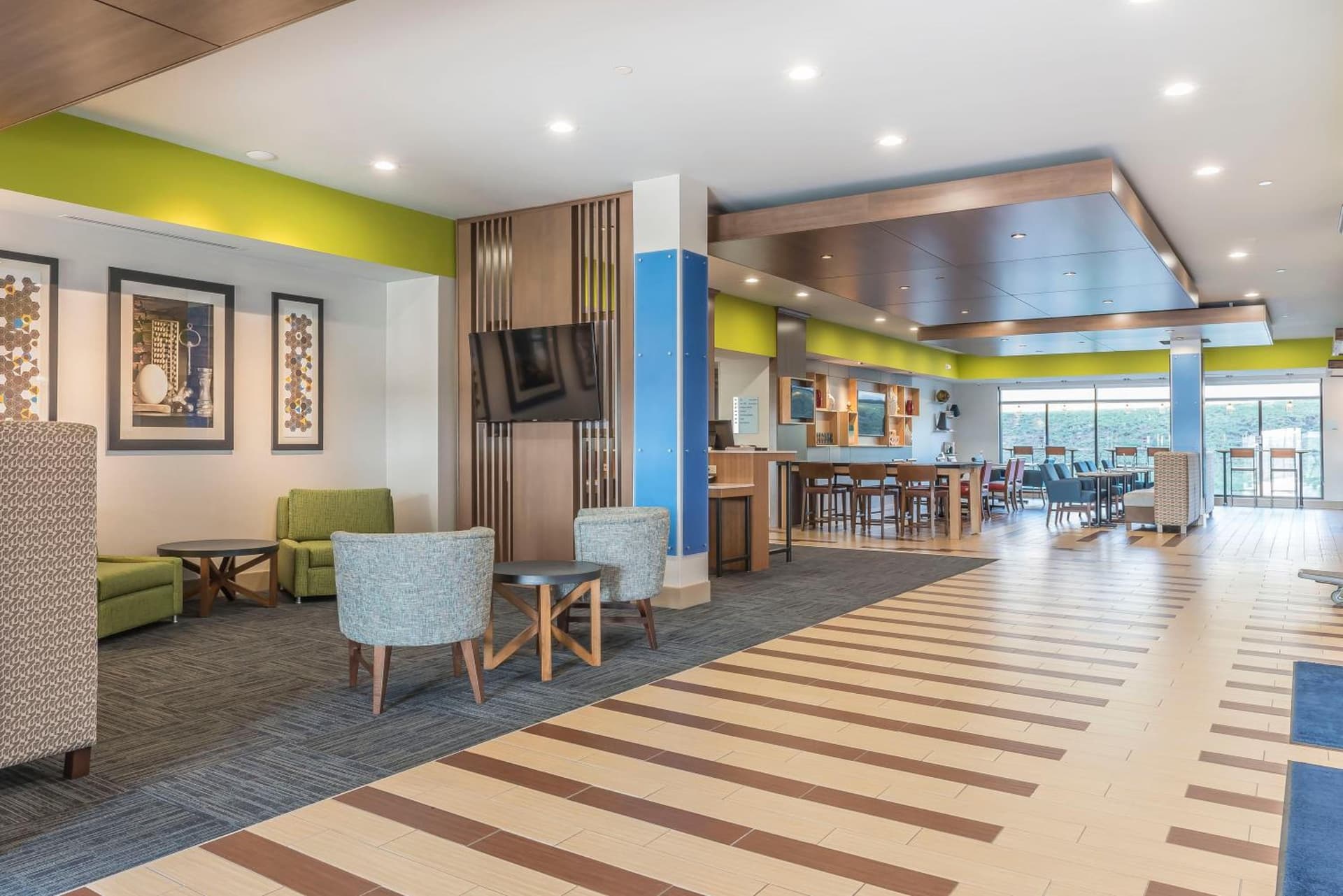 Holiday Inn Express & Suites Clarion by IHG property views in Clarion, PA — gallery photo 3