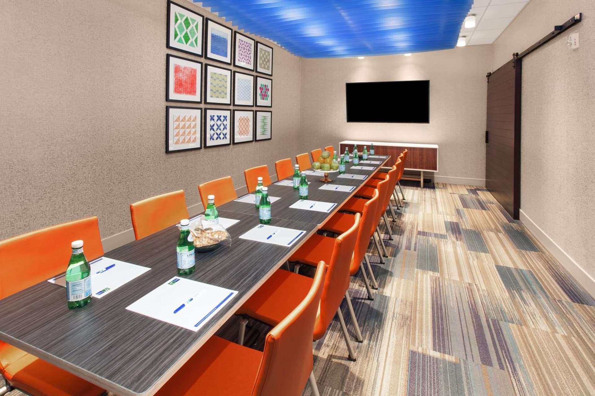 Holiday Inn Express & Suites - Sterling Heights-Detroit Area by IHG gallery photo in Sterling Heights, MI — image 22