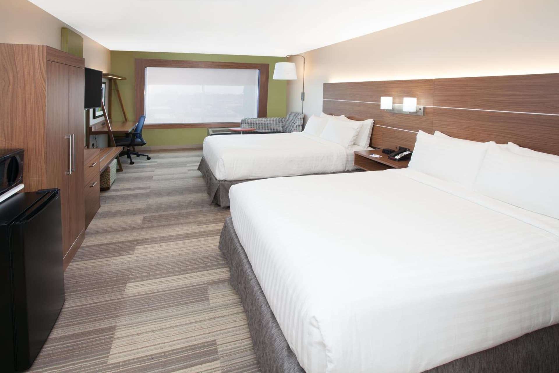 Holiday Inn Express & Suites - Sterling Heights-Detroit Area by IHG gallery photo in Sterling Heights, MI — image 9