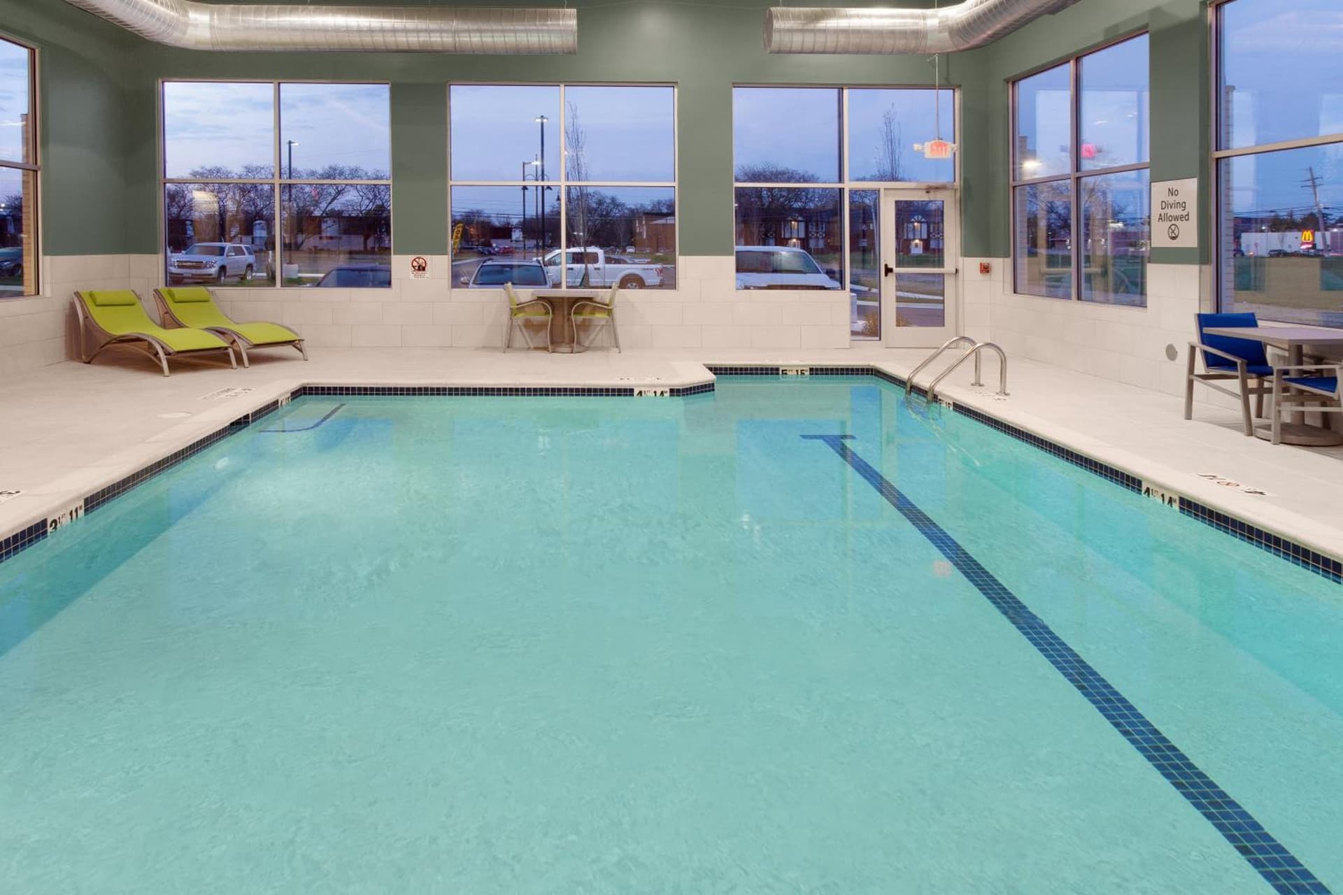 Holiday Inn Express & Suites - Sterling Heights-Detroit Area by IHG gallery photo in Sterling Heights, MI — image 35