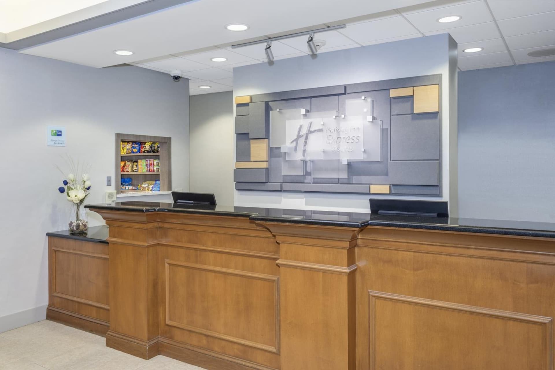 Holiday Inn Express & Suites Riverhead - Long Island by IHG gallery photo in Riverhead, NY — image 8
