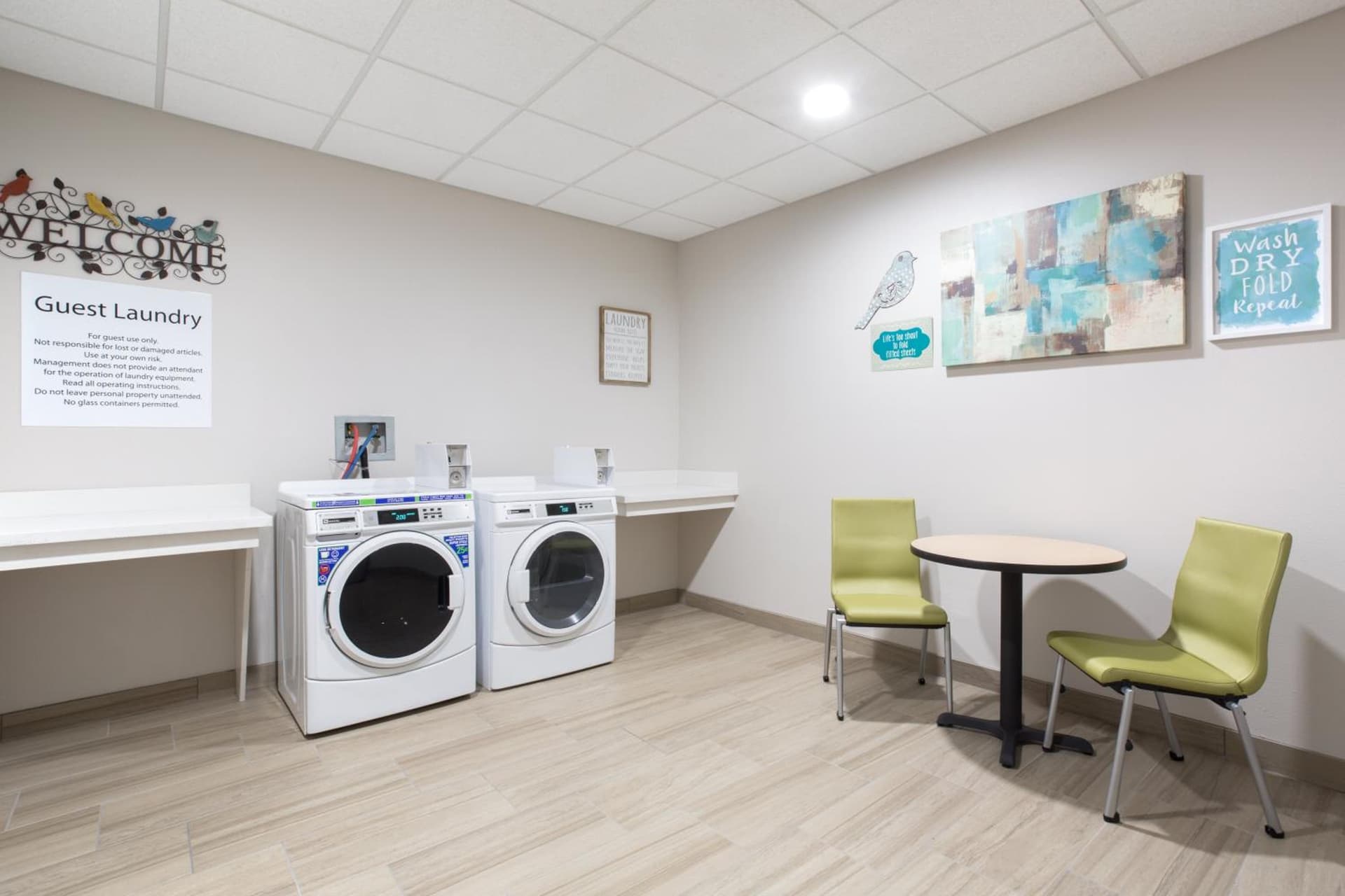 Holiday Inn Express & Suites Lincoln I - 80 by IHG gallery photo in Lincoln, NE — image 9