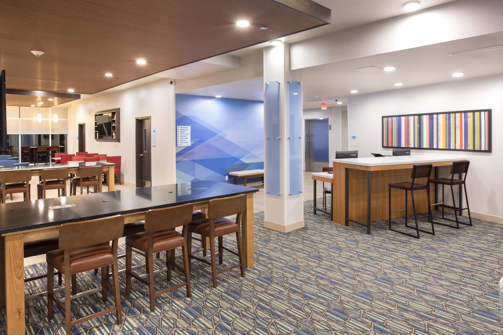 Holiday Inn Express & Suites Lincoln I - 80 by IHG gallery photo in Lincoln, NE — image 36