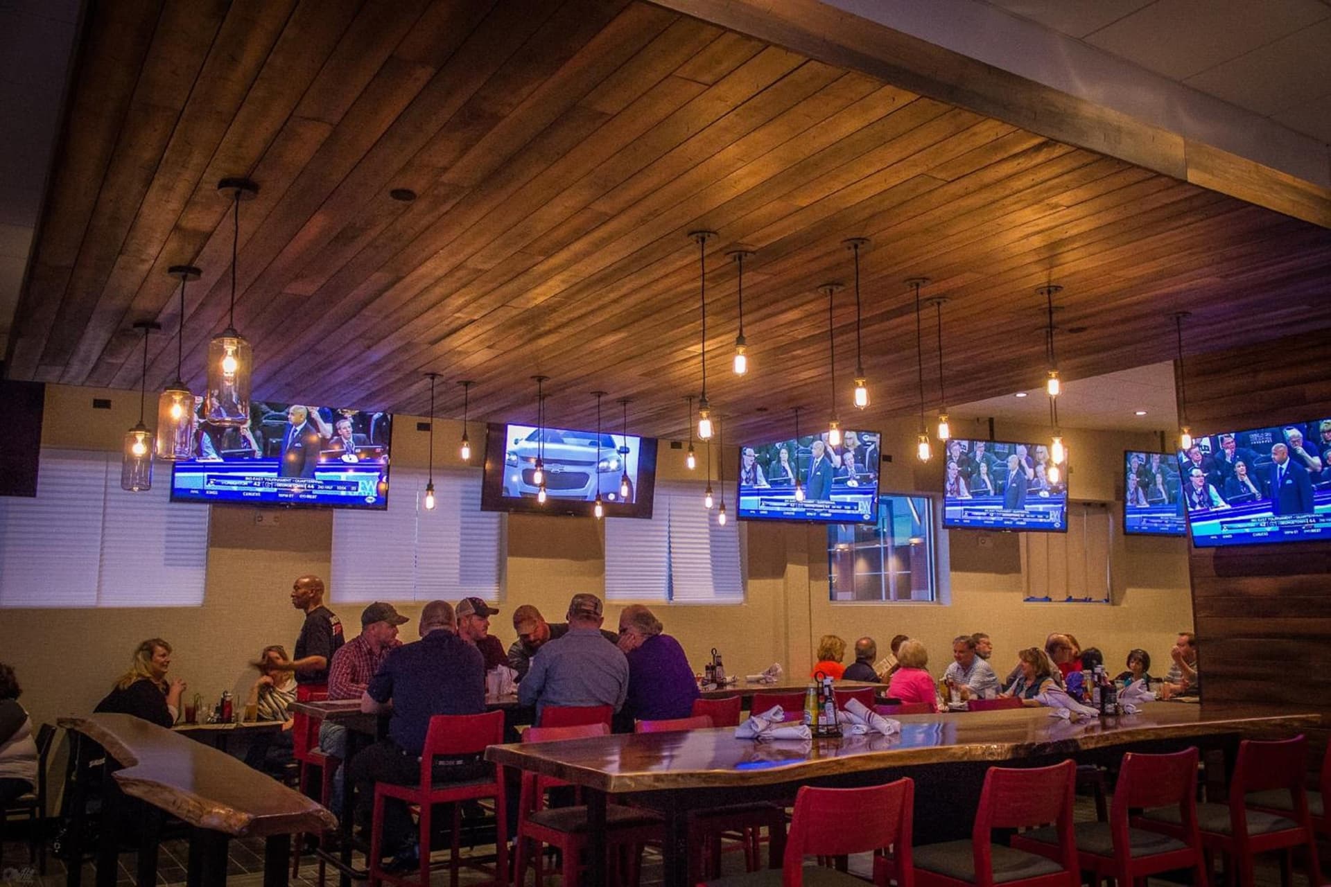 Holiday Inn Omaha Downtown - Waterpark by IHG gallery photo in Omaha, NE — image 33