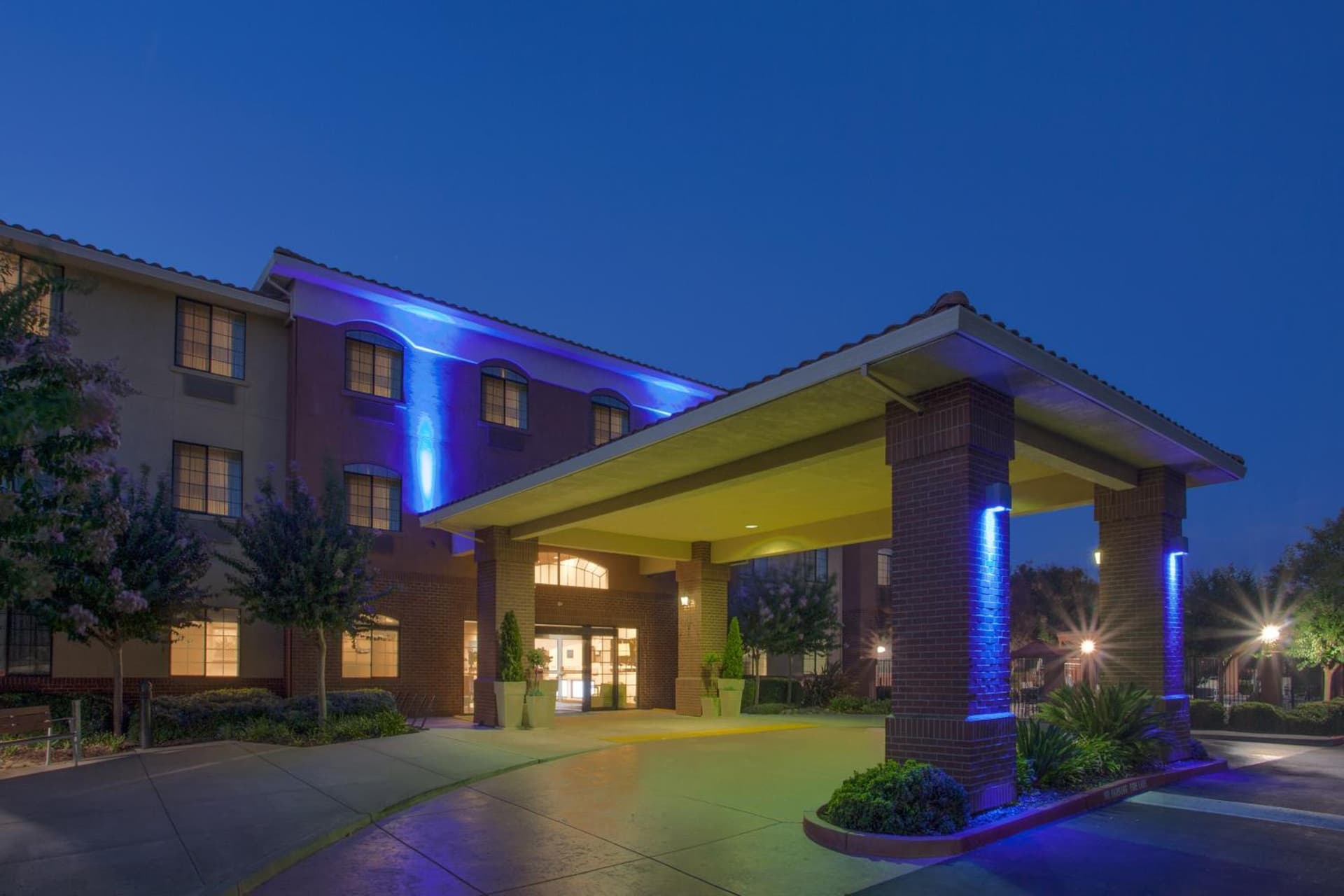 Holiday Inn Express Davis-University Area by IHG gallery photo in Davis, CA — image 60