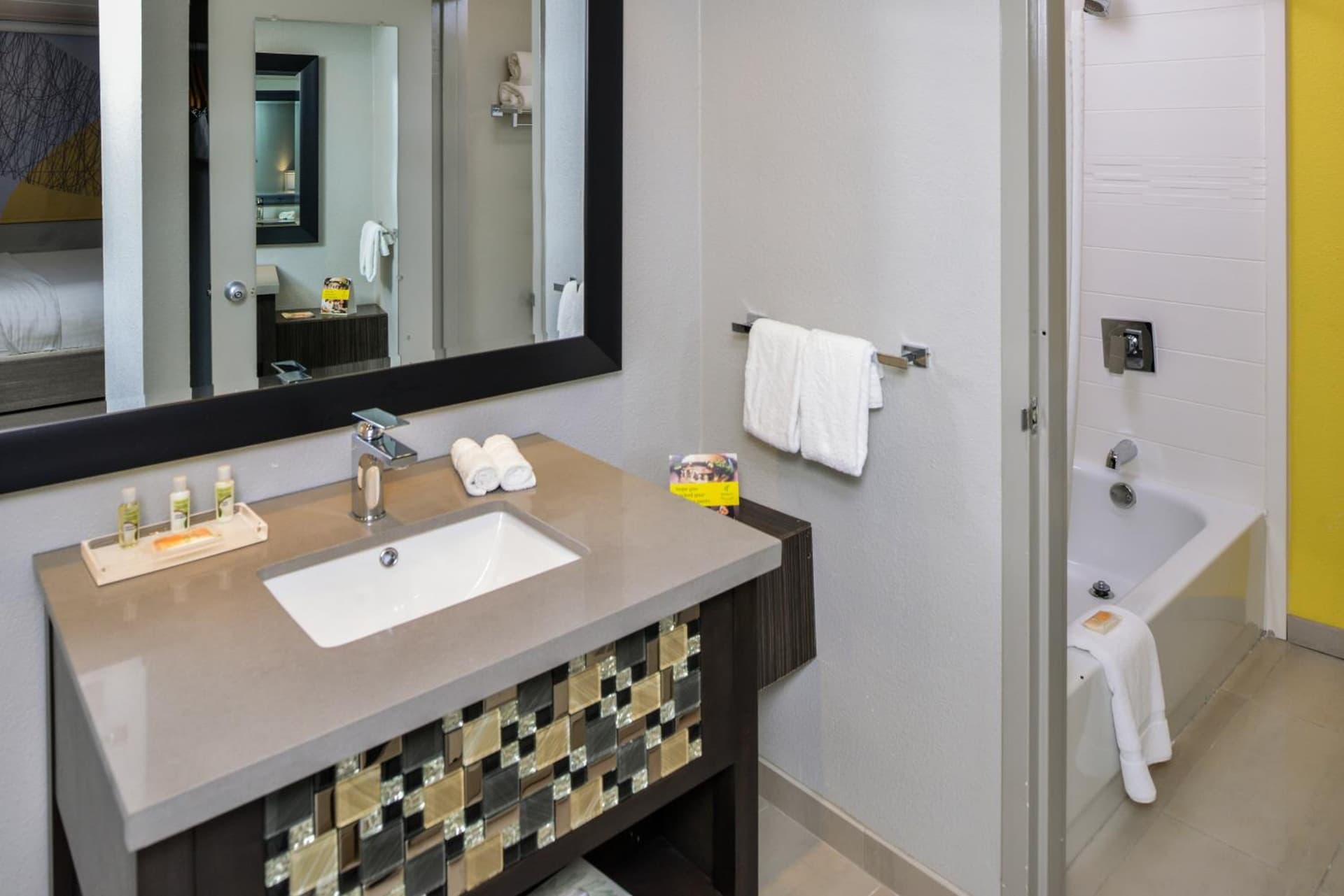 Holiday Inn Dallas-Richardson by IHG gallery photo in Richardson, TX — image 11