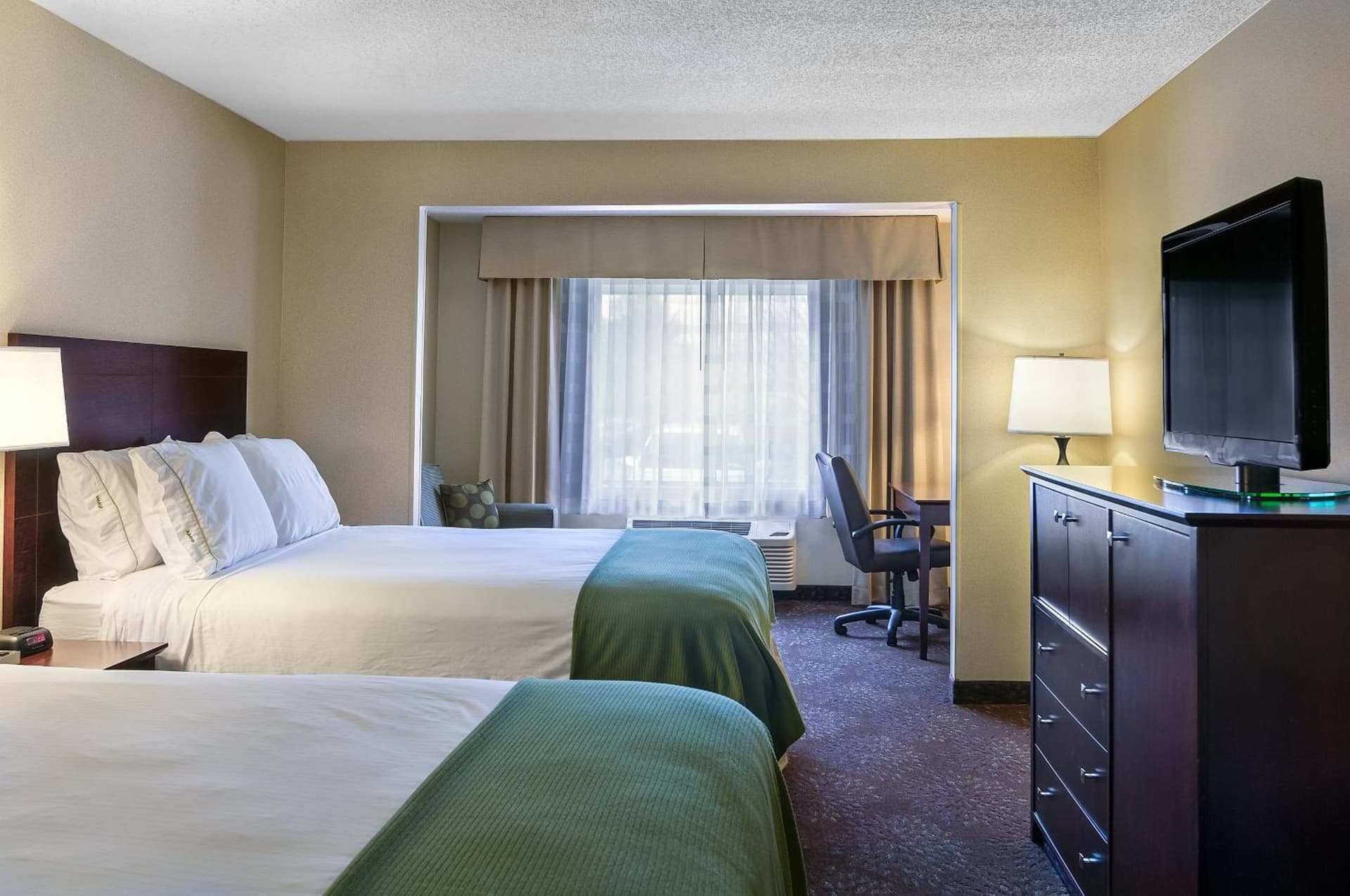 Holiday Inn Express & Suites Sandy - South Salt Lake City by IHG gallery photo in Sandy, UT — image 8