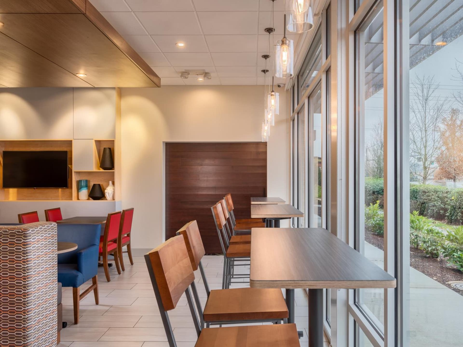 Holiday Inn Express & Suites Salem North - Keizer by IHG gallery photo in Keizer, OR — image 20