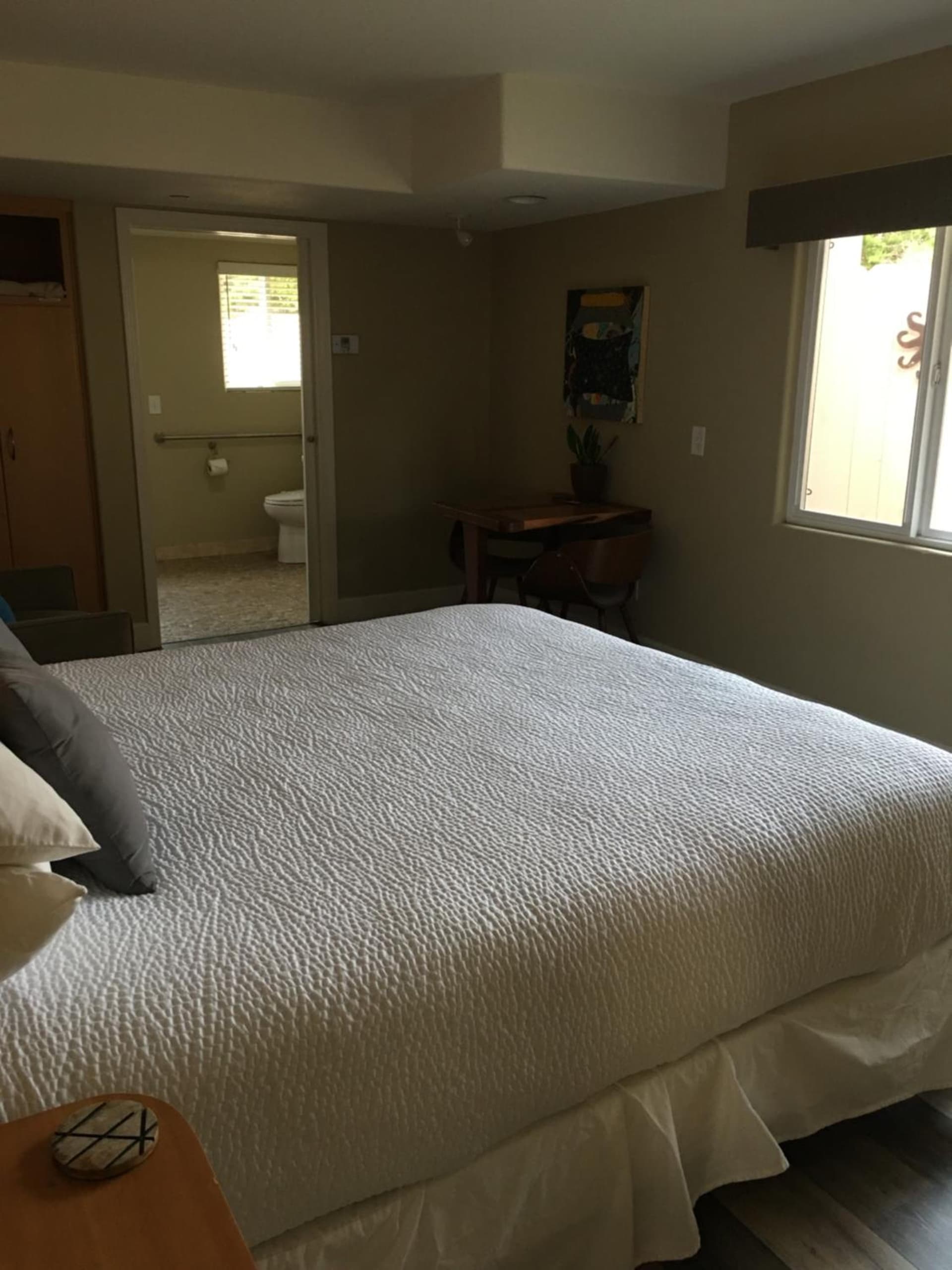 Cambria Shores Inn gallery photo in Cambria, CA — image 23
