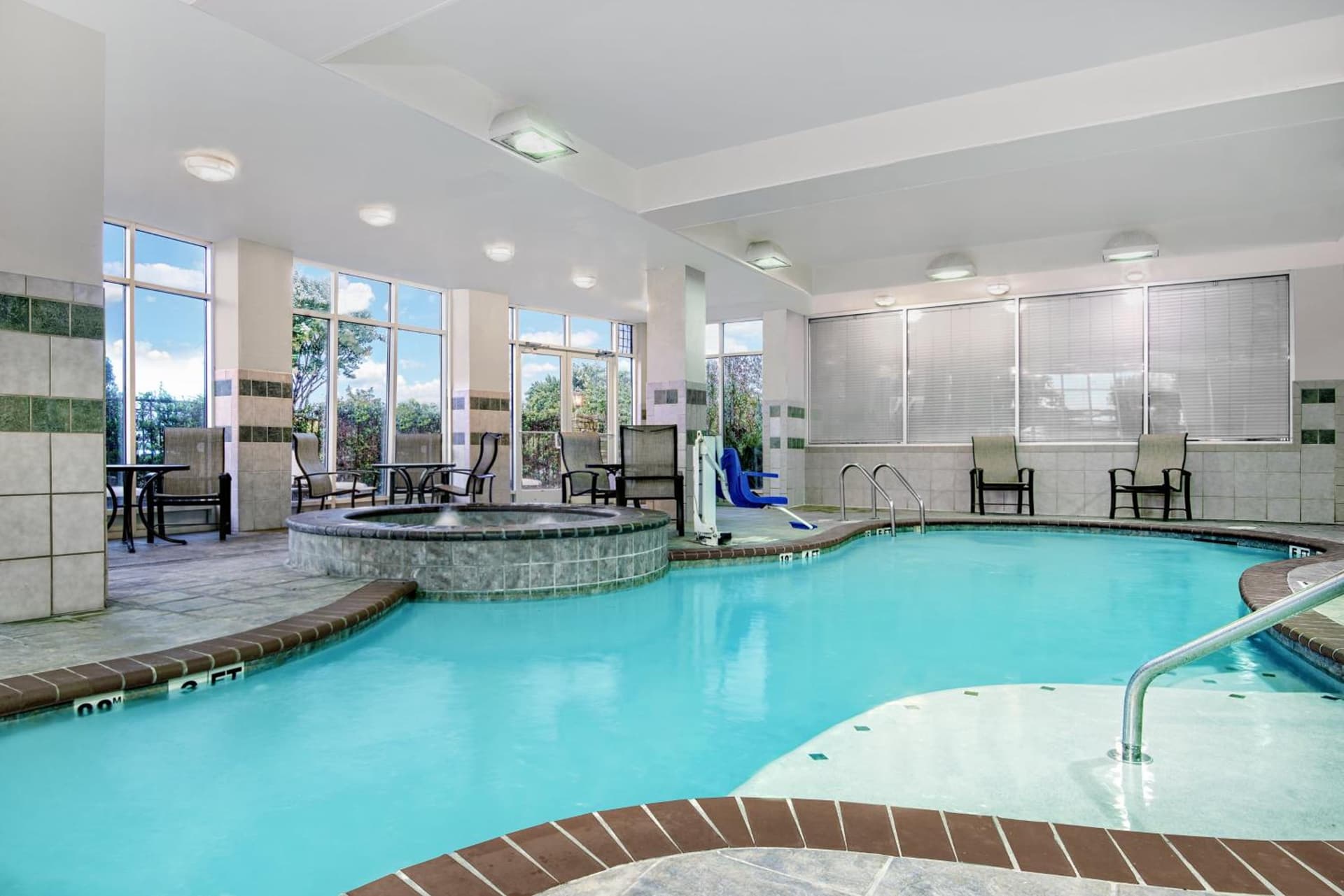 Holiday Inn & Suites College Station-Aggieland by IHG gallery photo in College Station, TX — image 18