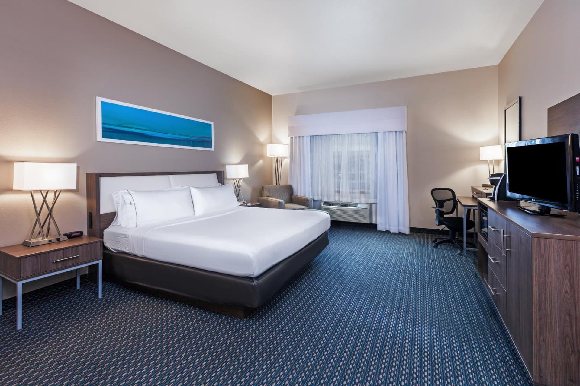 Holiday Inn Express & Suites - Pharr by IHG gallery photo in Pharr, TX — image 5