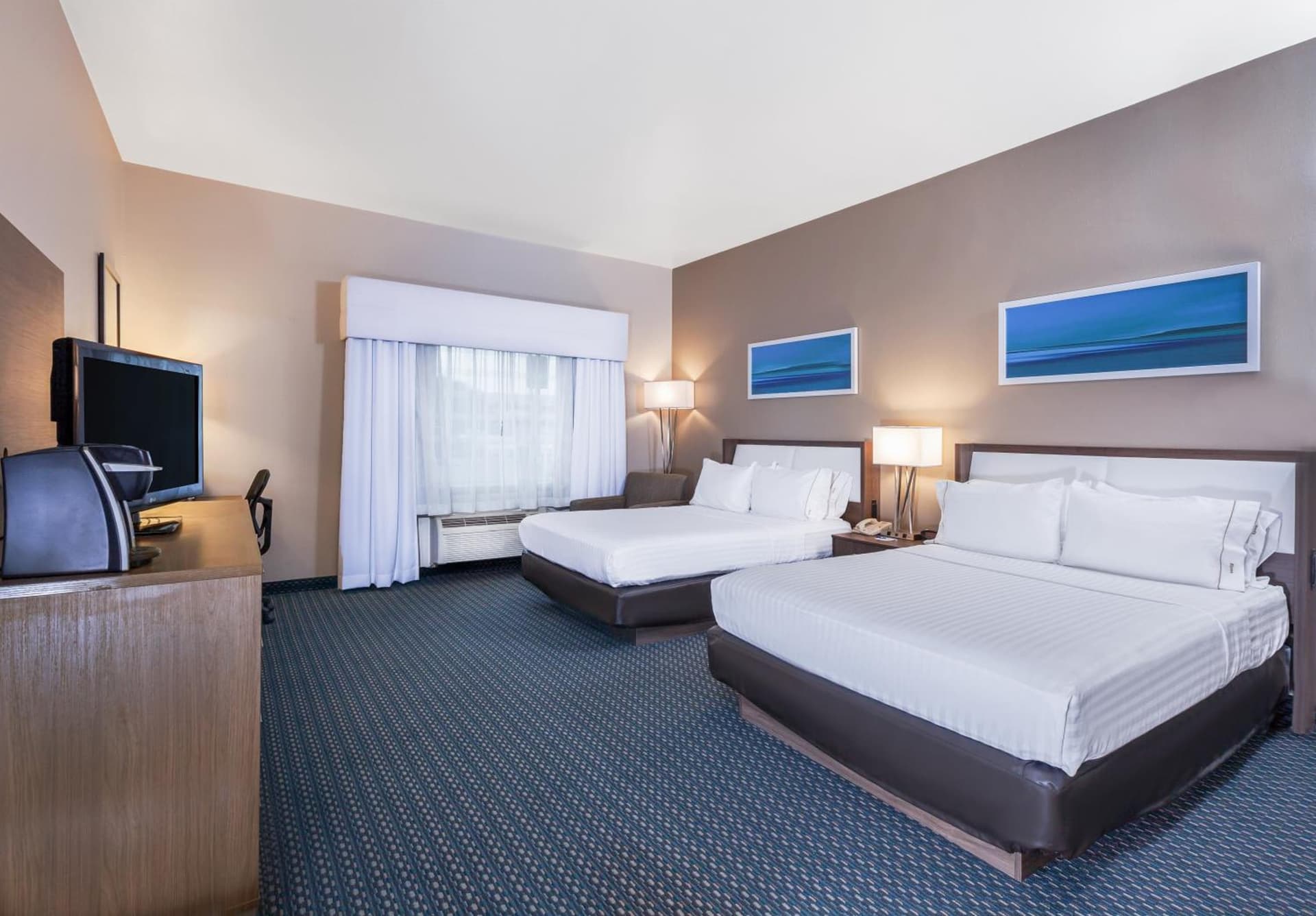 Holiday Inn Express & Suites - Pharr by IHG gallery photo in Pharr, TX — image 8