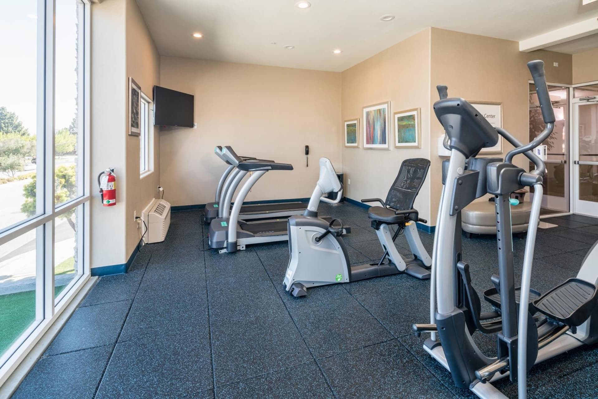 Holiday Inn Express & Suites Santa Clara by IHG gallery photo in Santa Clara, CA — image 18