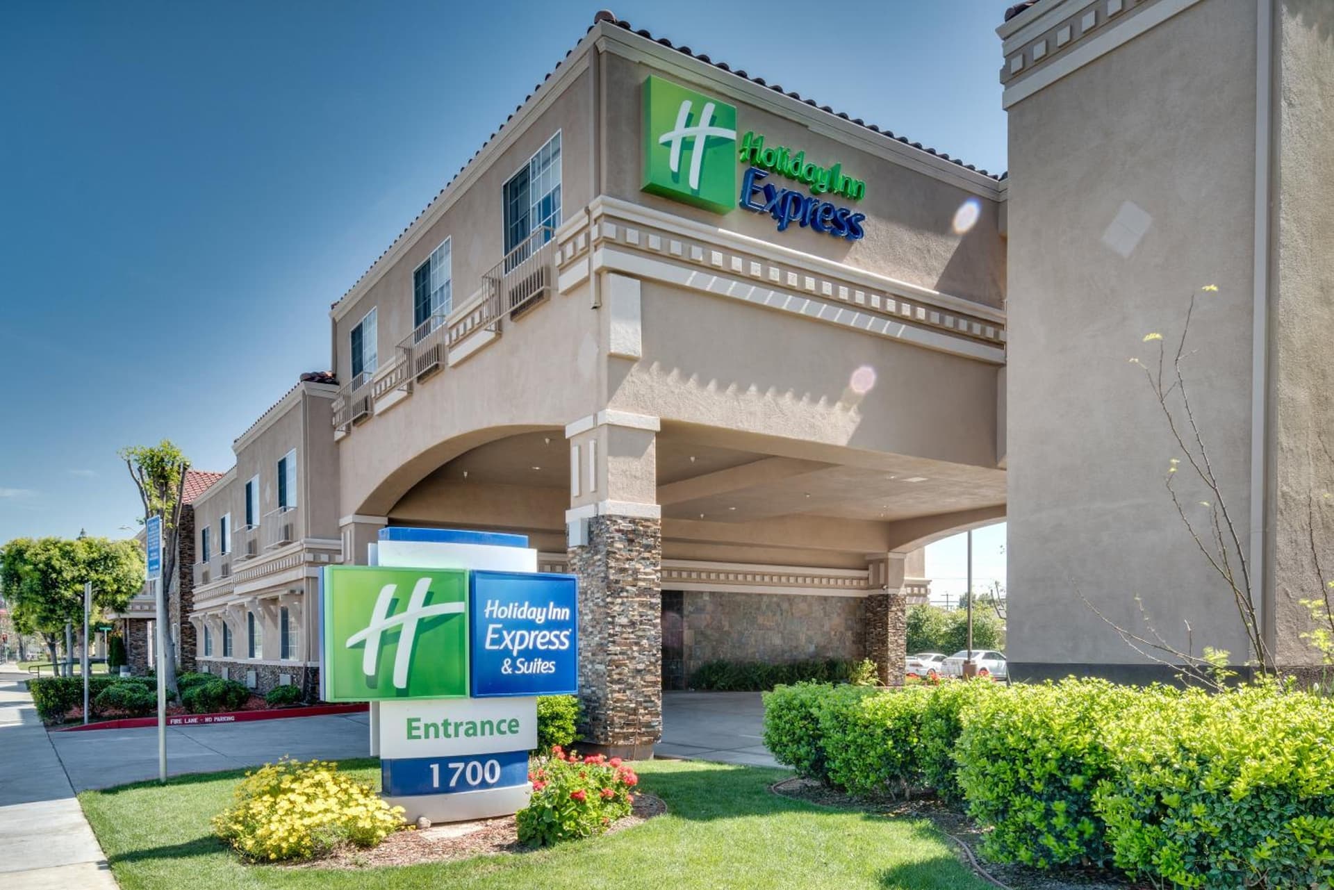 Holiday Inn Express & Suites Santa Clara by IHG gallery photo in Santa Clara, CA — image 12