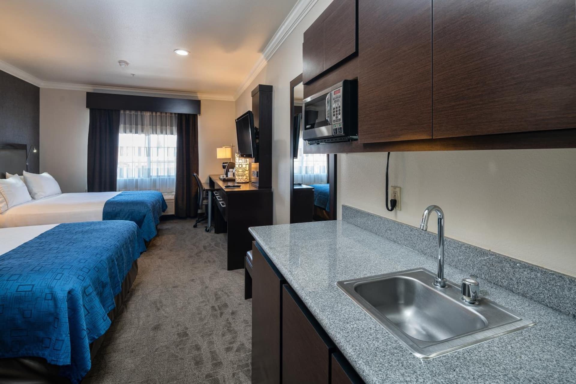 Holiday Inn Express & Suites Santa Clara by IHG gallery photo in Santa Clara, CA — image 14