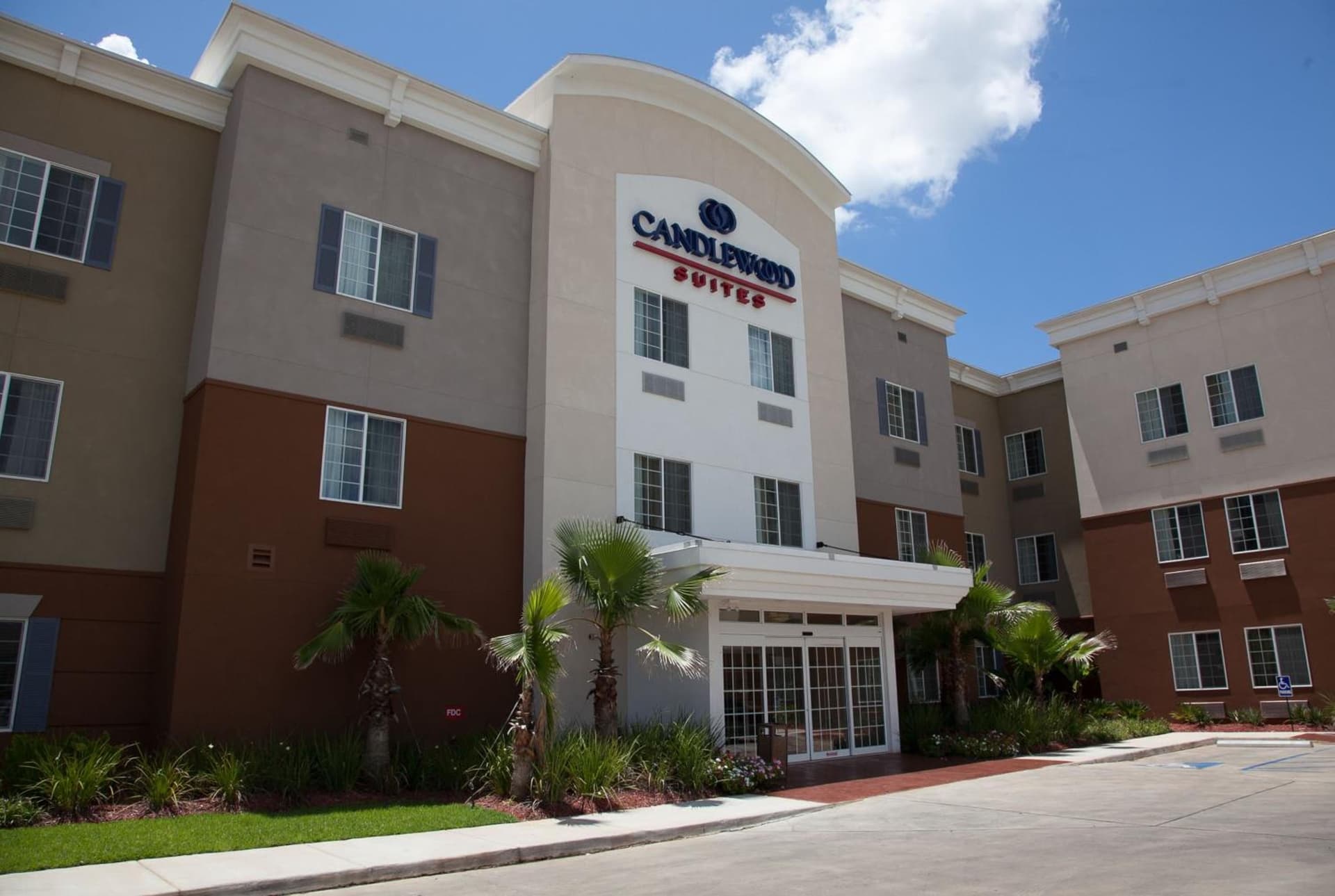 Candlewood Suites Alexandria by IHG featured exterior or lobby in Alexandria, LA — similar hotel