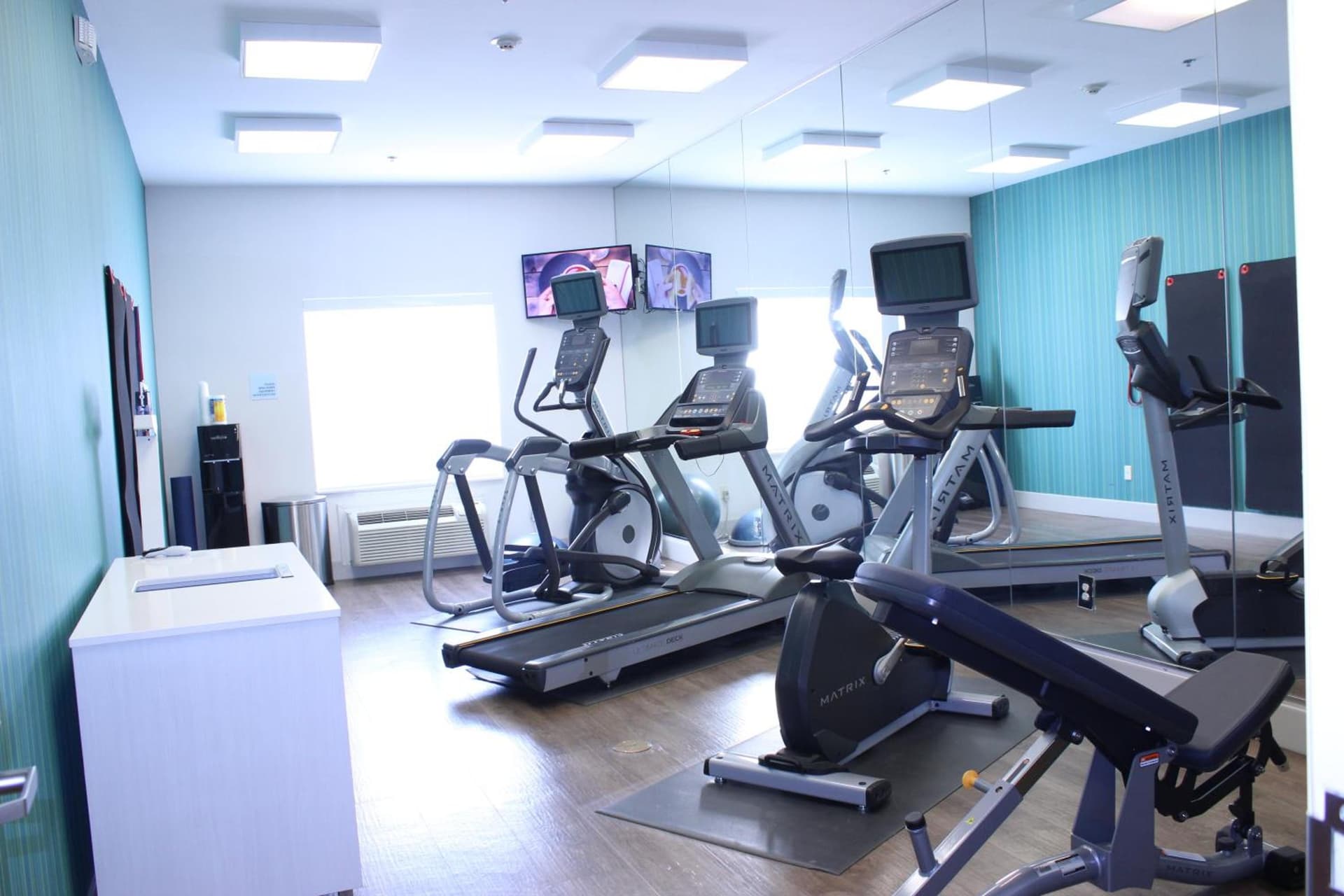 Holiday Inn Express Hotel & Suites Mansfield by IHG gallery photo in Mansfield, TX — image 39
