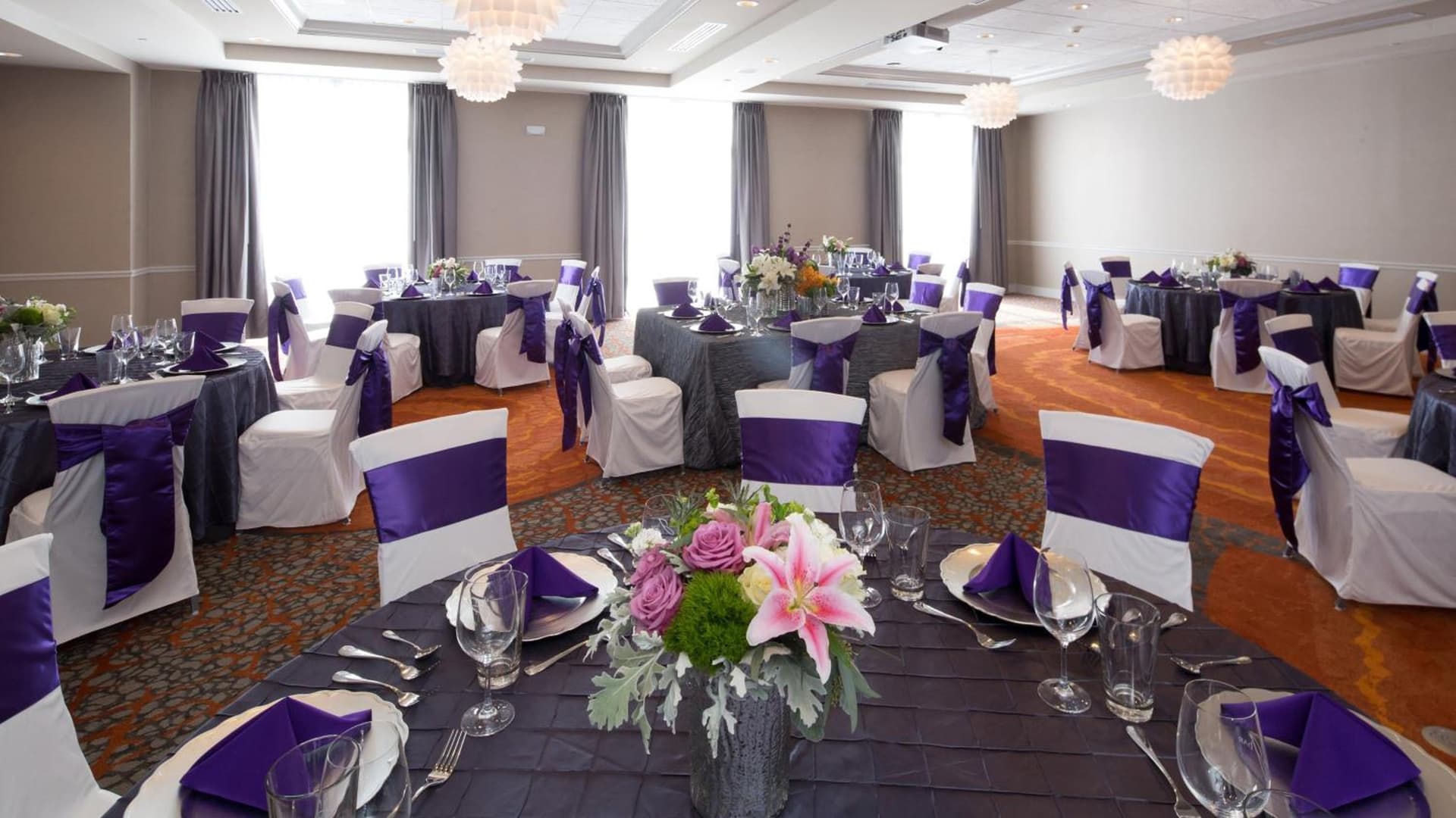 Holiday Inn Hotel & Suites Davenport by IHG gallery photo in Davenport, IA — image 22