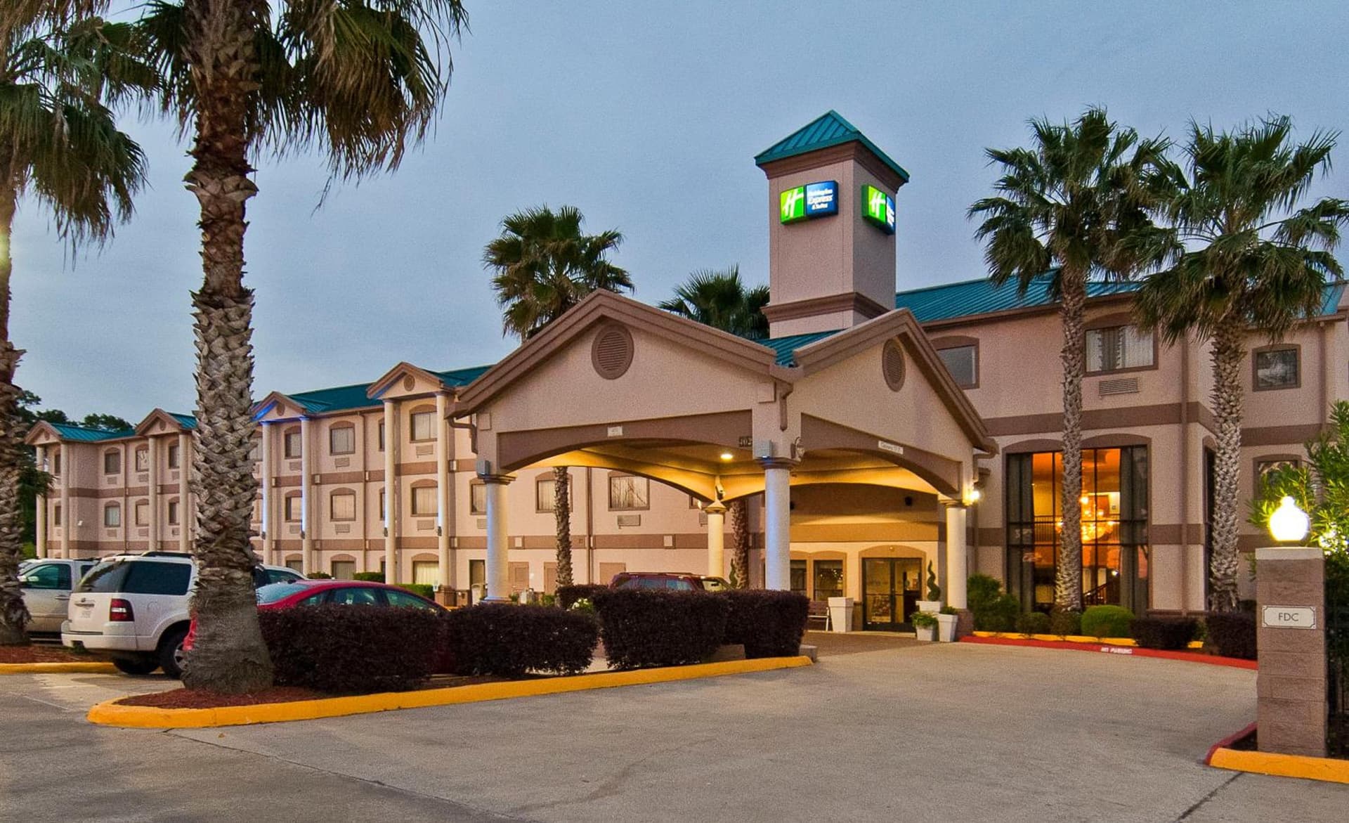 Holiday Inn Express Hotel and Suites Lake Charles by IHG featured exterior or lobby in Lake Charles, LA — similar hotel