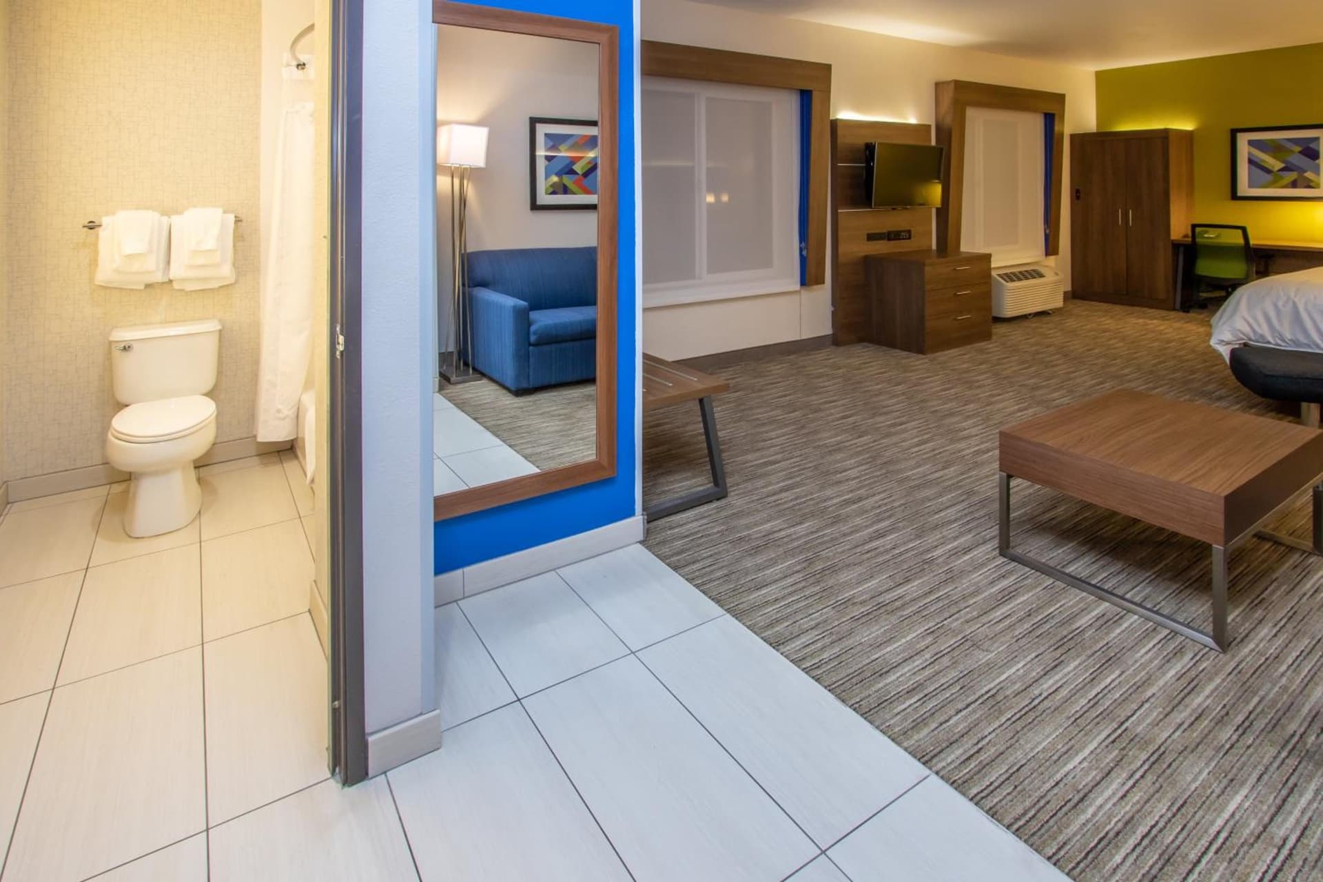 Holiday Inn Express Hotel & Suites Roseville - Galleria Area by IHG gallery photo in Roseville, CA — image 9