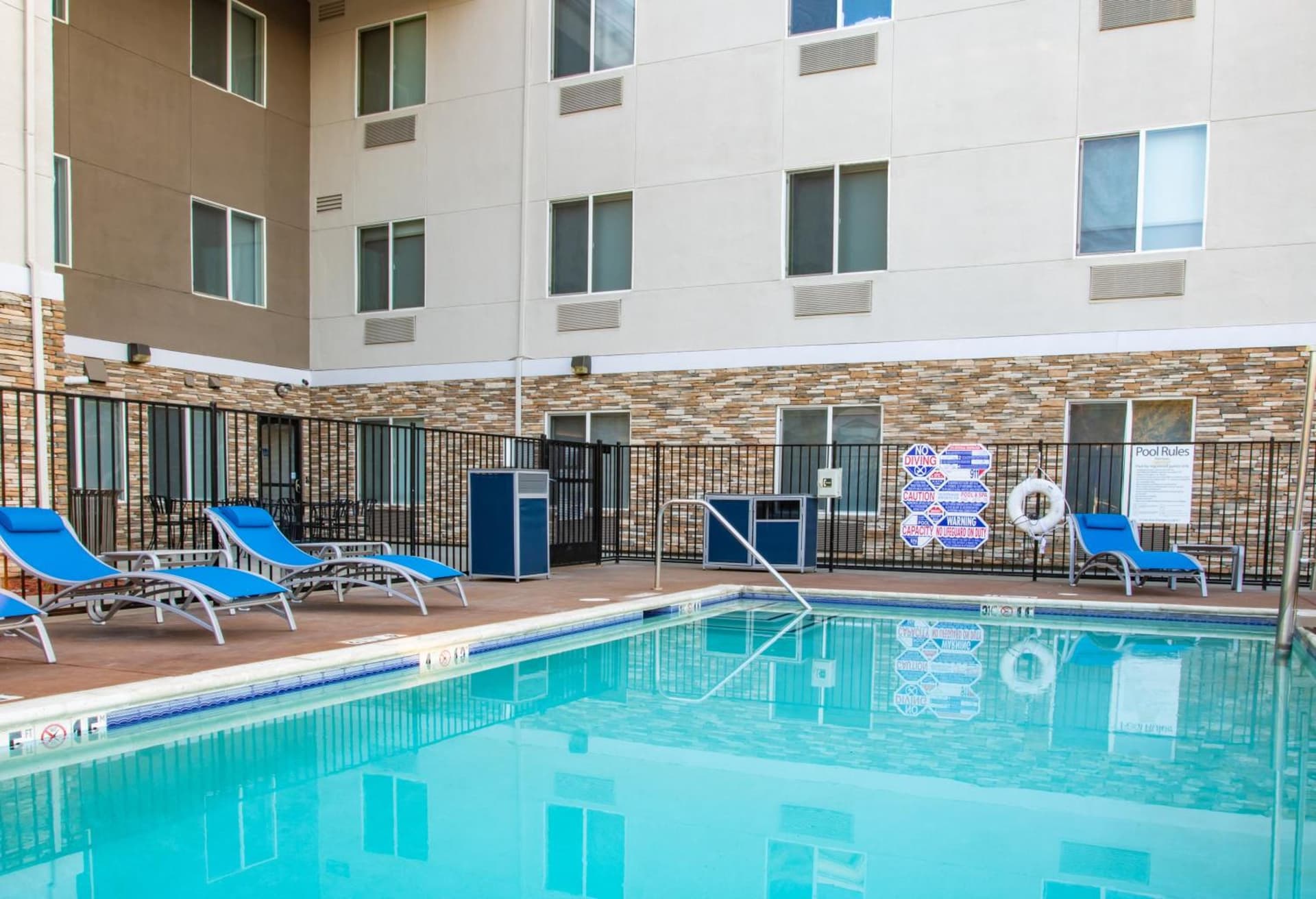 Holiday Inn Express Hotel & Suites Roseville - Galleria Area by IHG gallery photo in Roseville, CA — image 32