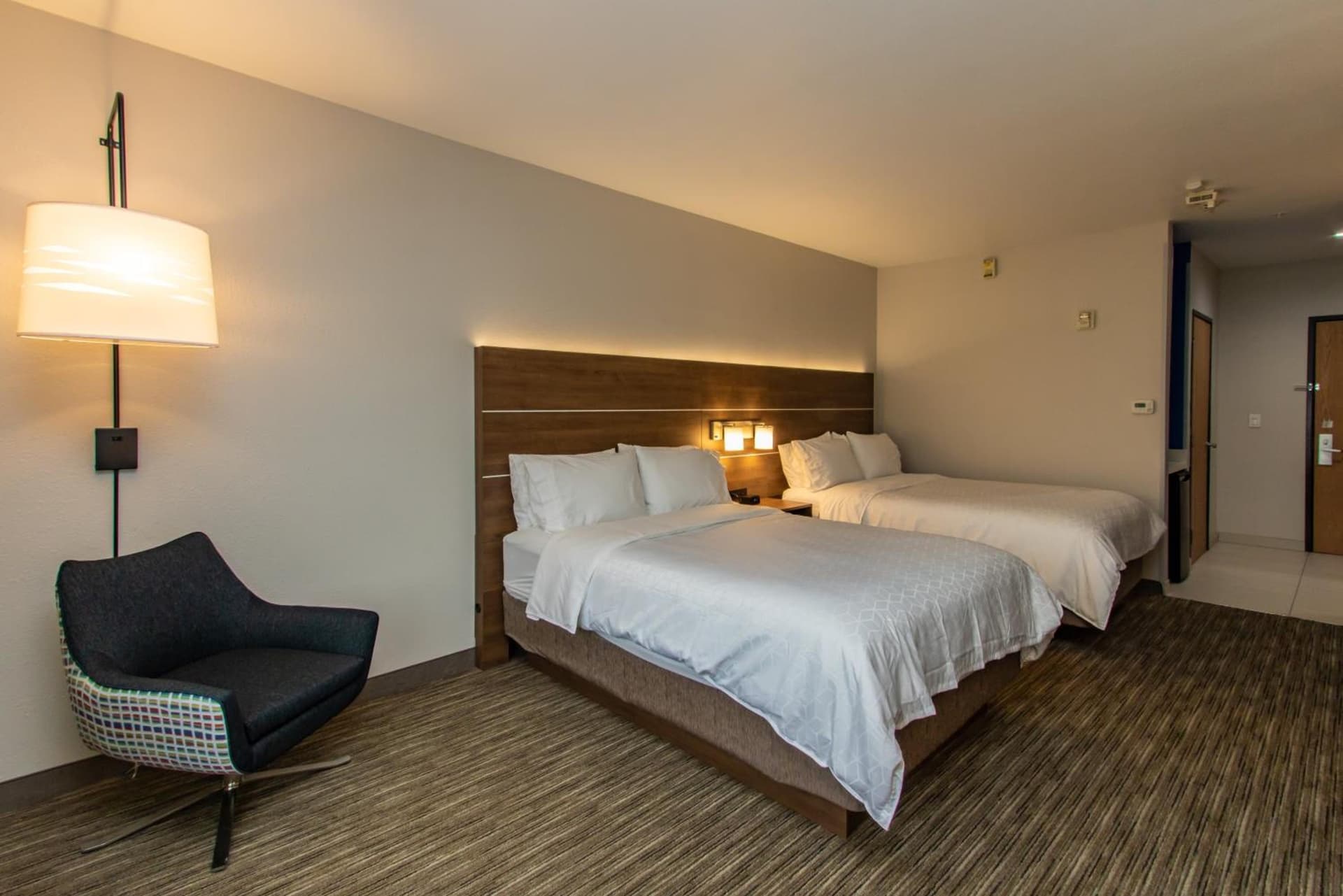 Holiday Inn Express Hotel & Suites Roseville - Galleria Area by IHG gallery photo in Roseville, CA — image 35