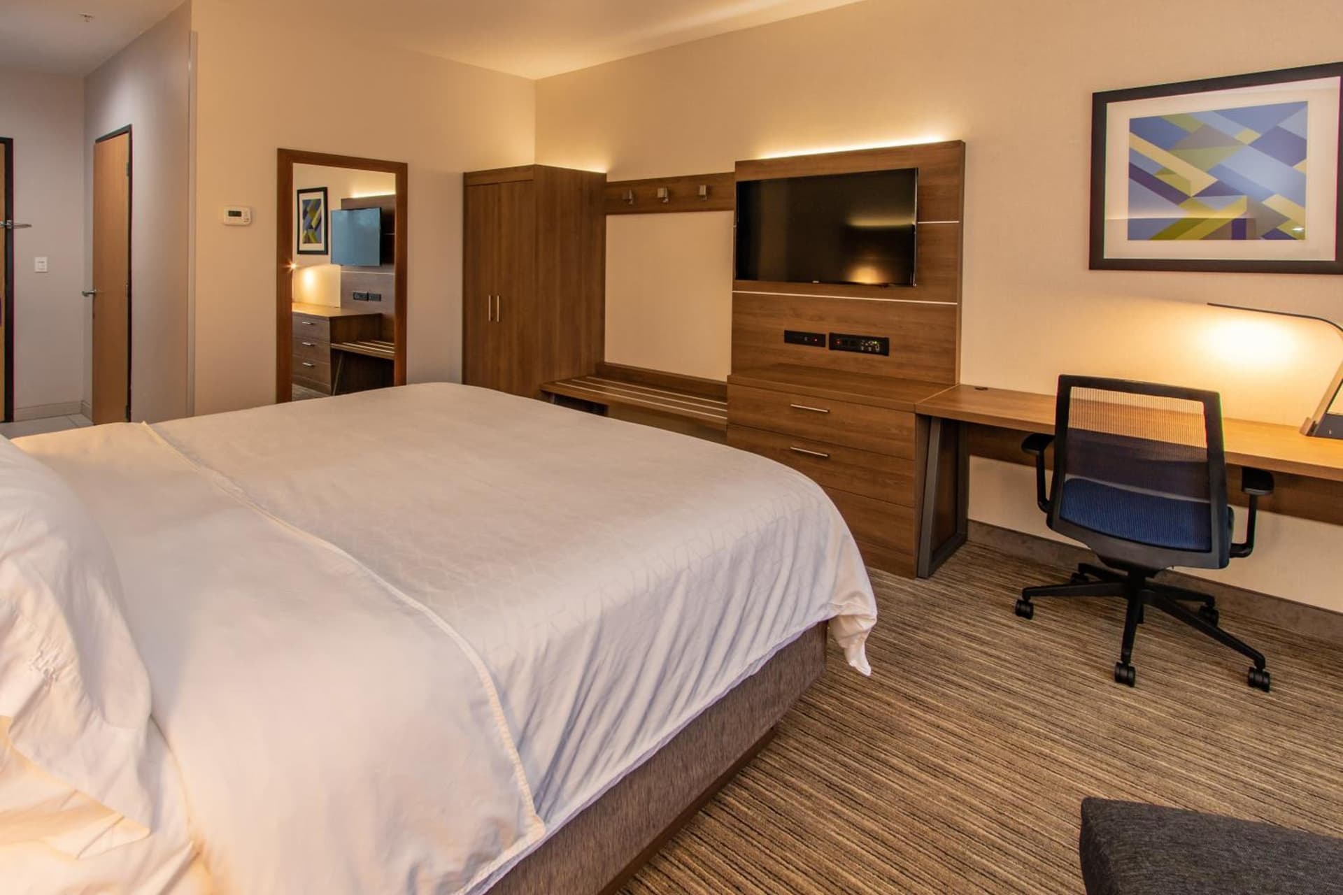 Holiday Inn Express Hotel & Suites Roseville - Galleria Area by IHG gallery photo in Roseville, CA — image 60