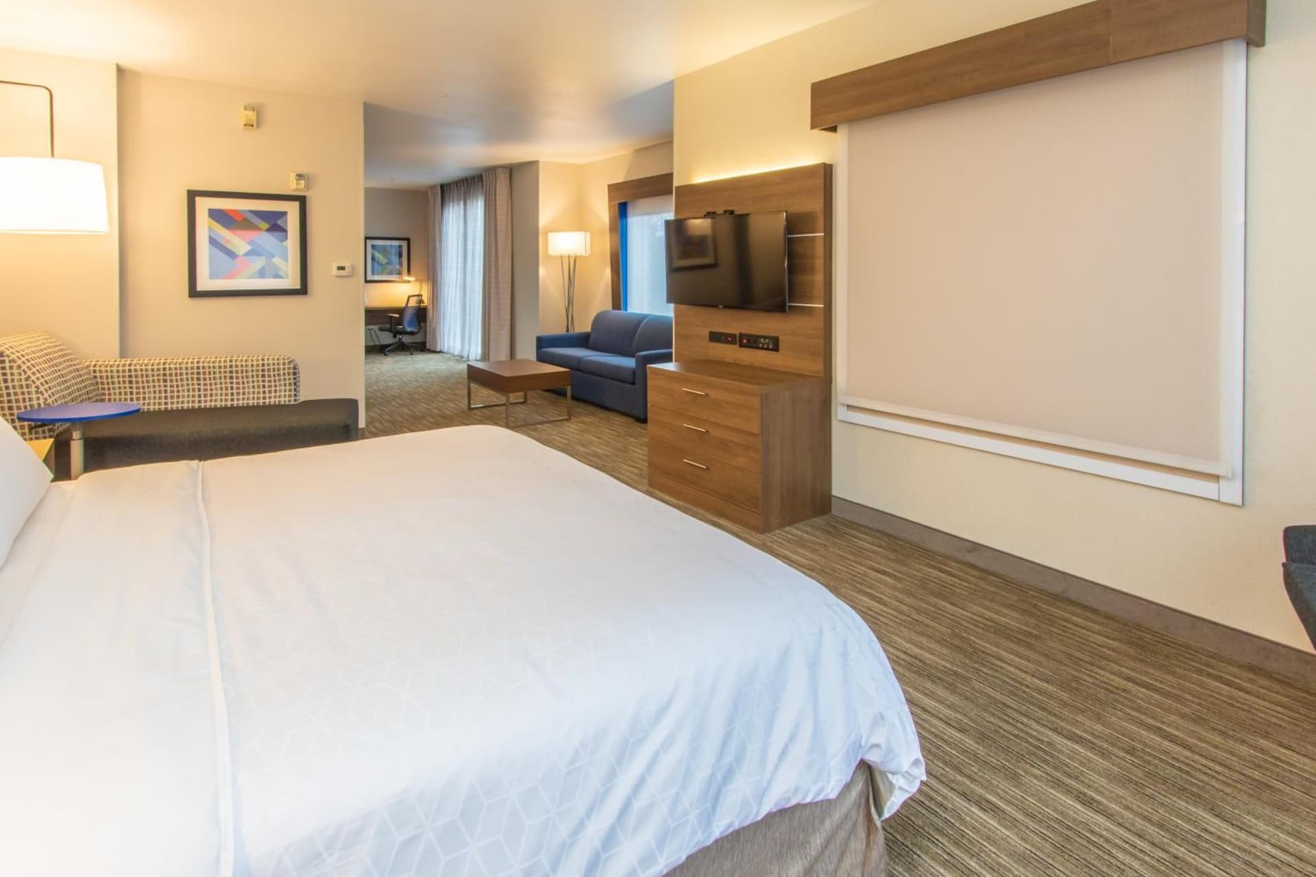 Holiday Inn Express Hotel & Suites Roseville - Galleria Area by IHG gallery photo in Roseville, CA — image 56