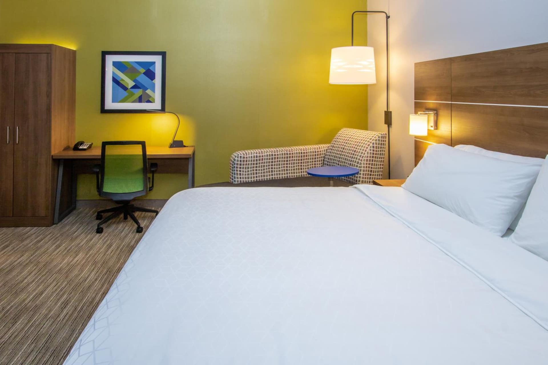 Holiday Inn Express Hotel & Suites Roseville - Galleria Area by IHG gallery photo in Roseville, CA — image 73