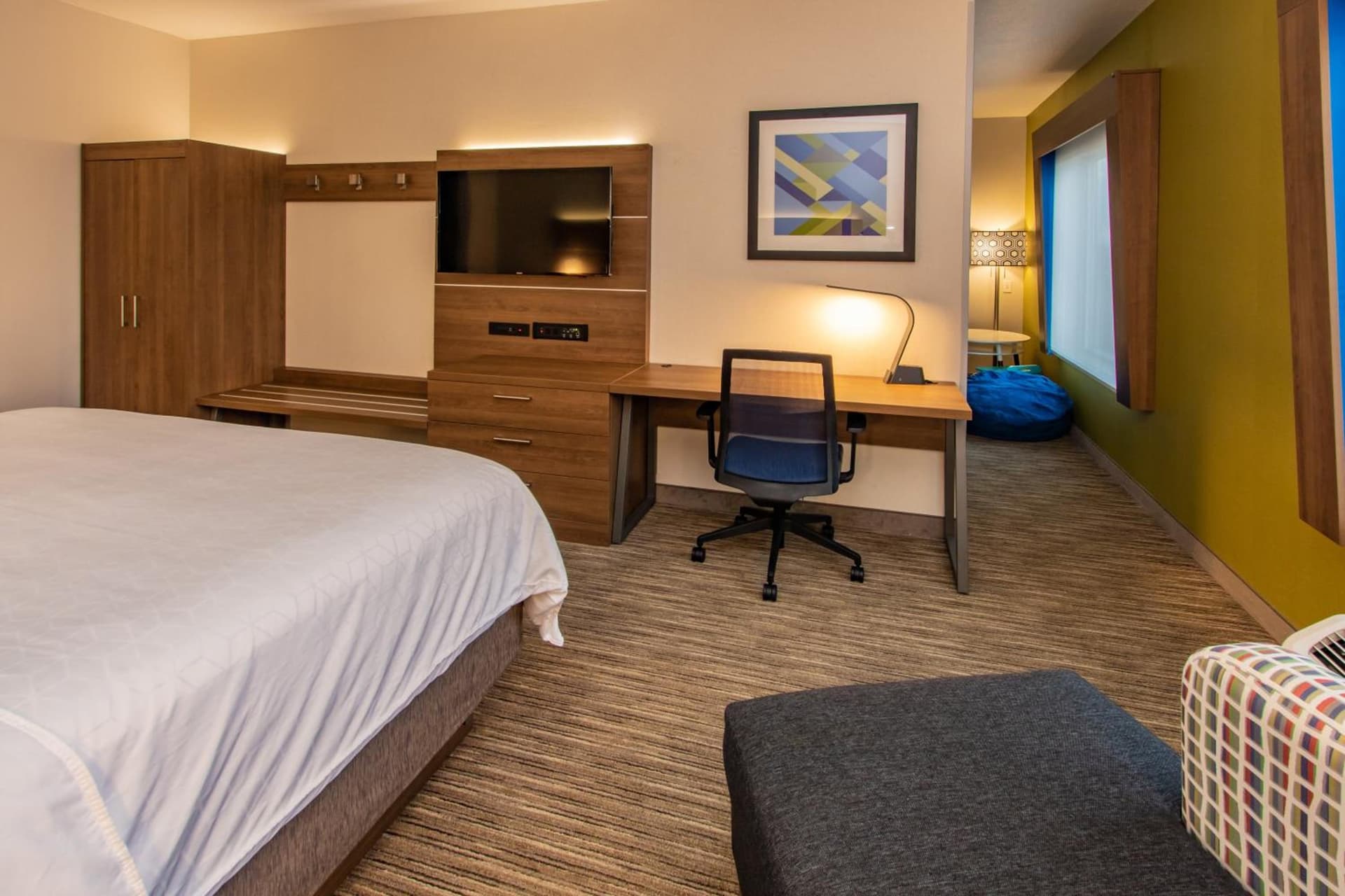 Holiday Inn Express Hotel & Suites Roseville - Galleria Area by IHG gallery photo in Roseville, CA — image 16