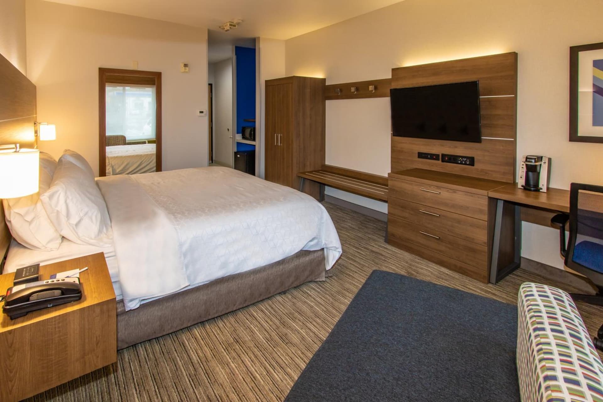 Holiday Inn Express Hotel & Suites Roseville - Galleria Area by IHG gallery photo in Roseville, CA — image 87