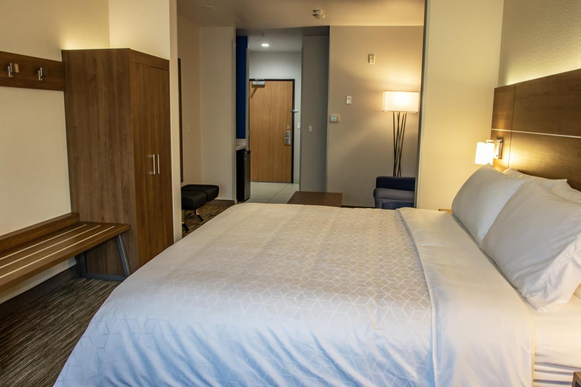 Holiday Inn Express Hotel & Suites Roseville - Galleria Area by IHG gallery photo in Roseville, CA — image 85