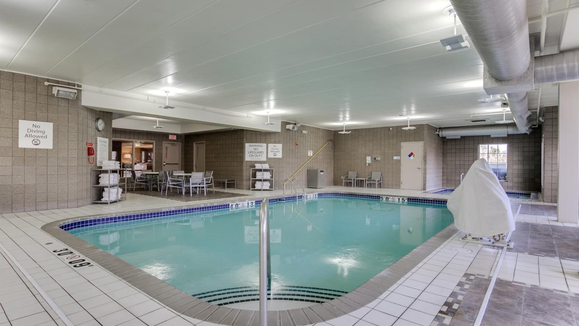 Holiday Inn Express and Suites St. Cloud by IHG gallery photo in Saint Cloud, MN — image 24