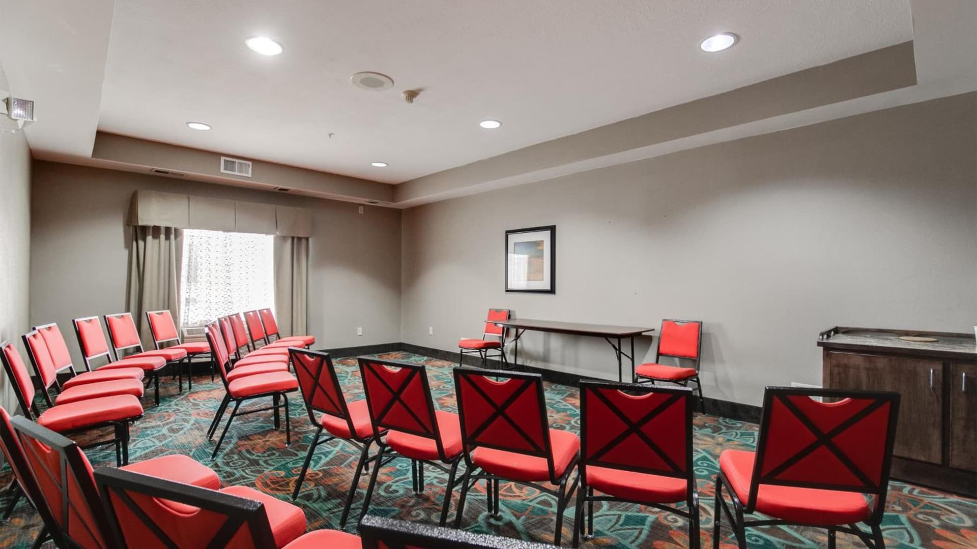 Holiday Inn Express and Suites St. Cloud by IHG gallery photo in Saint Cloud, MN — image 6