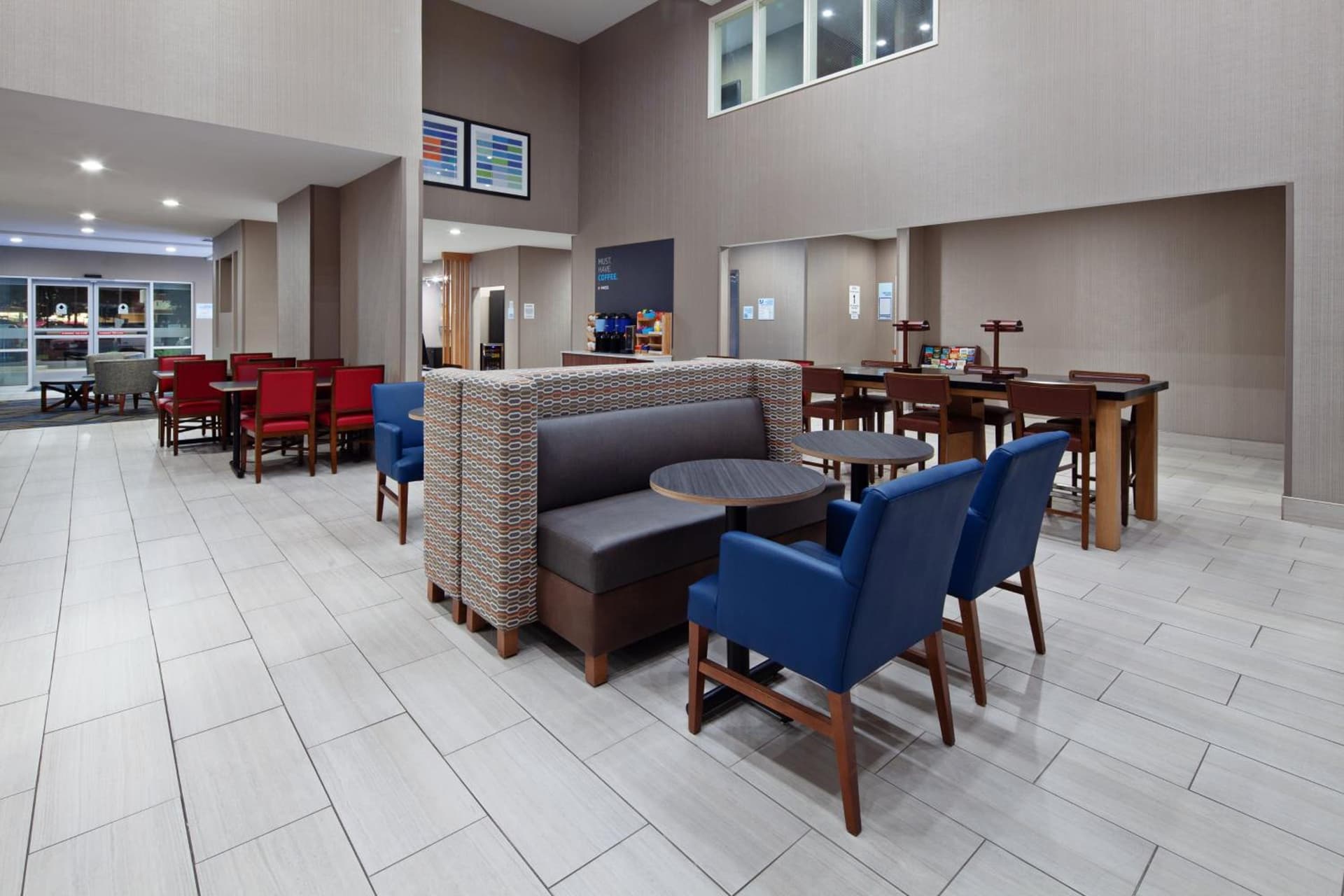 Holiday Inn Express & Suites - Tulare by IHG gallery photo in Tulare, CA — image 31