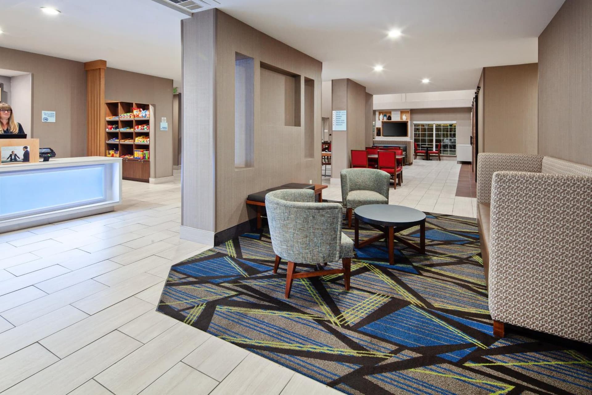 Holiday Inn Express & Suites - Tulare by IHG gallery photo in Tulare, CA — image 15