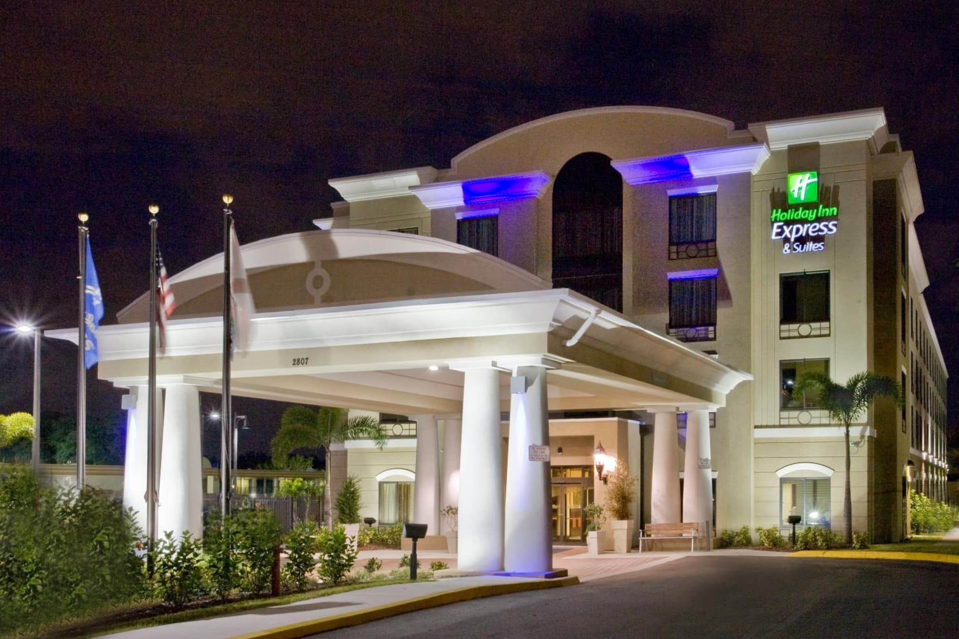Holiday Inn Express Hotel & Suites Tampa-USF-Busch Gardens by IHG featured exterior or lobby in Tampa, FL — similar hotel