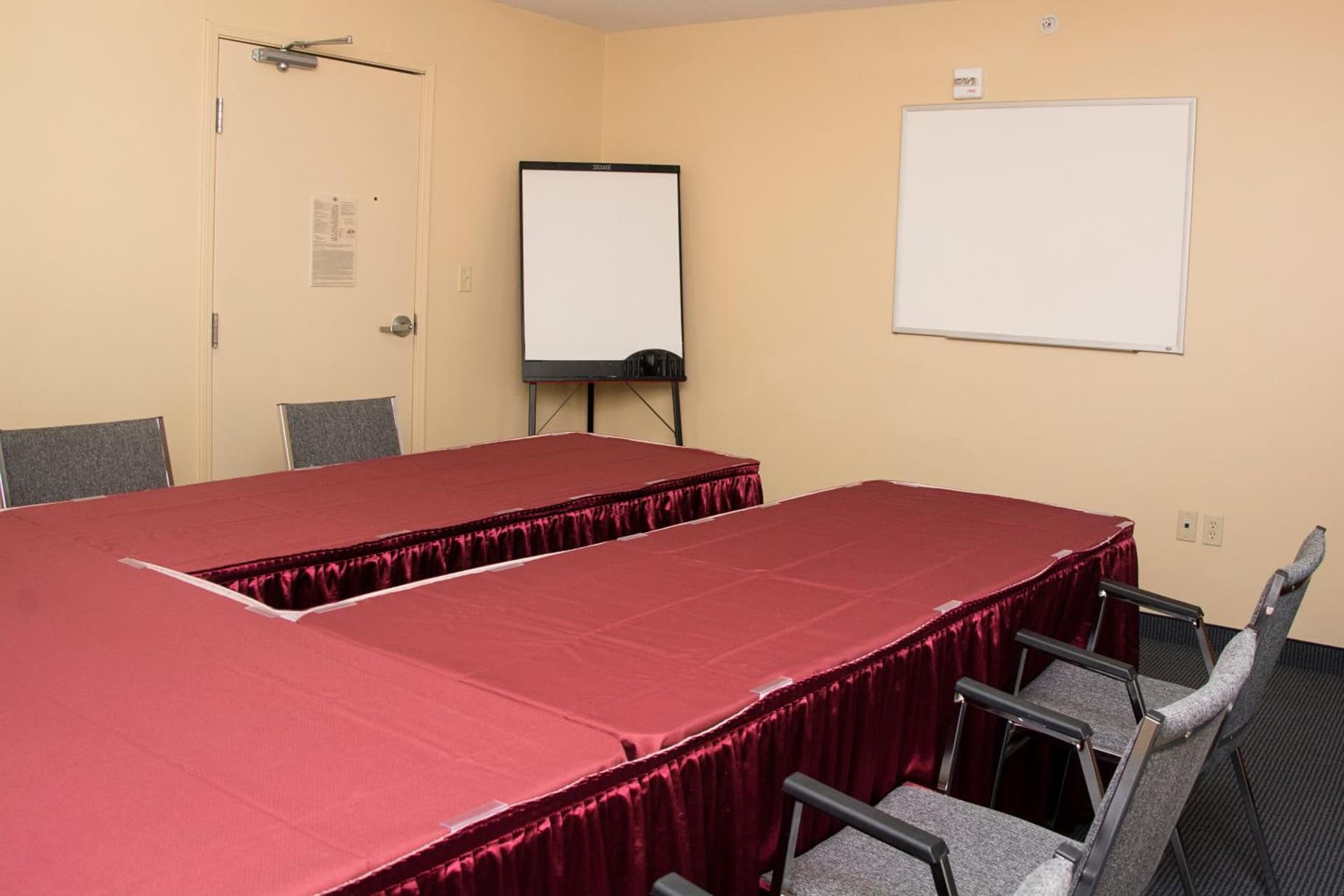 Candlewood Suites Kalamazoo by IHG gallery photo in Kalamazoo, MI — image 9