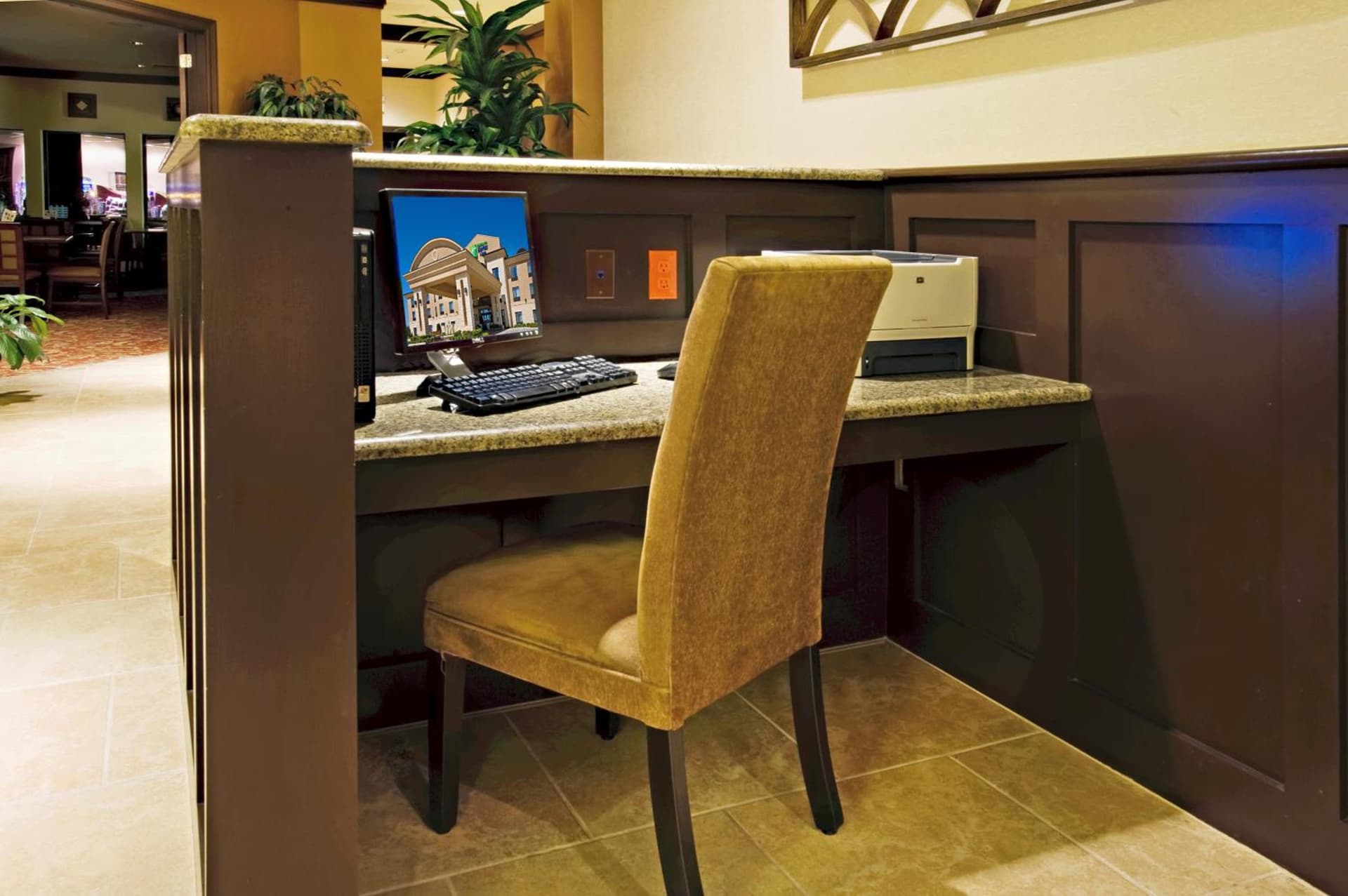 Holiday Inn Express & Suites Wichita Falls by IHG gallery photo in Wichita Falls, TX — image 11
