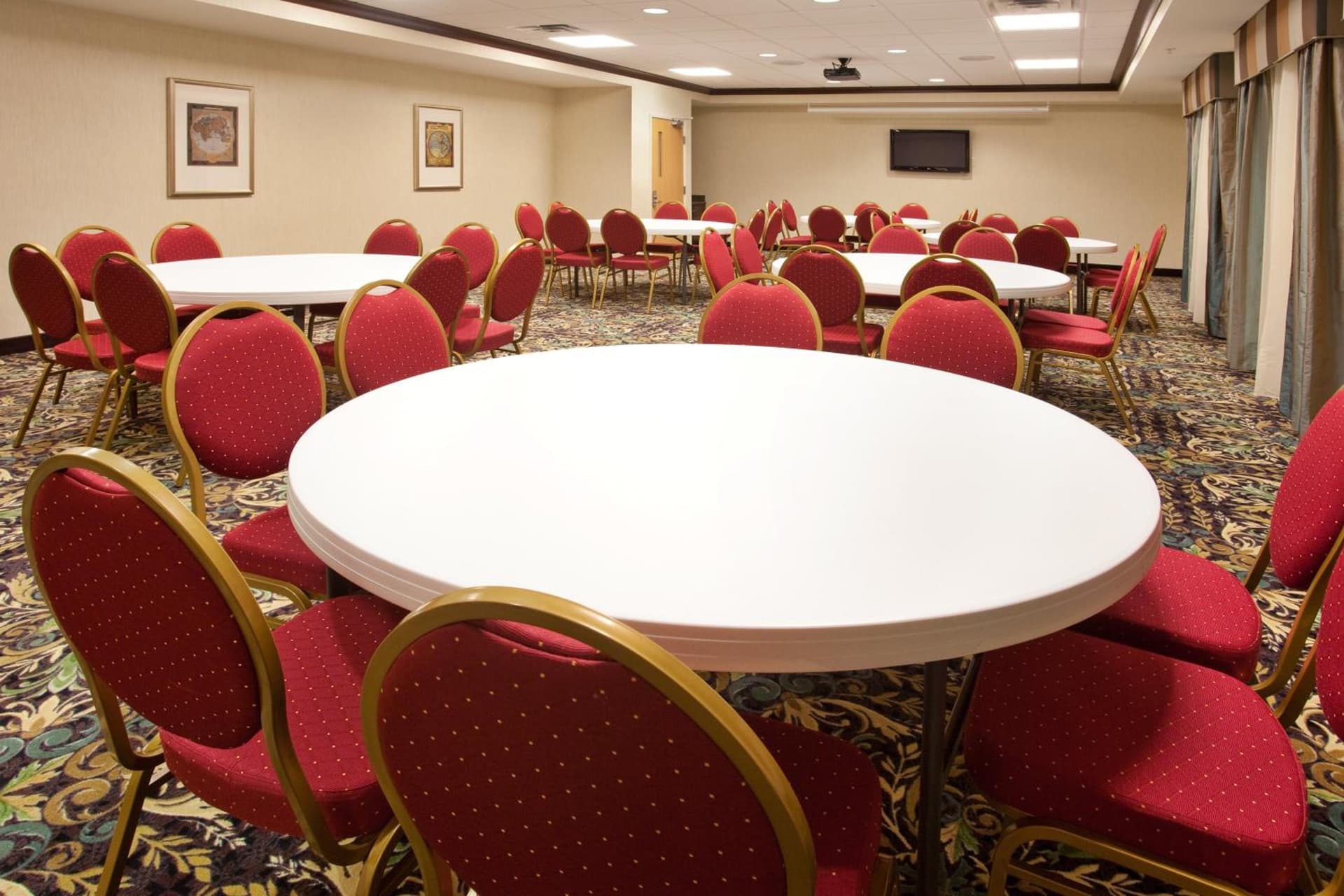 Staybridge Suites Elkhart North, an IHG Hotel gallery photo in Elkhart, IN — image 18