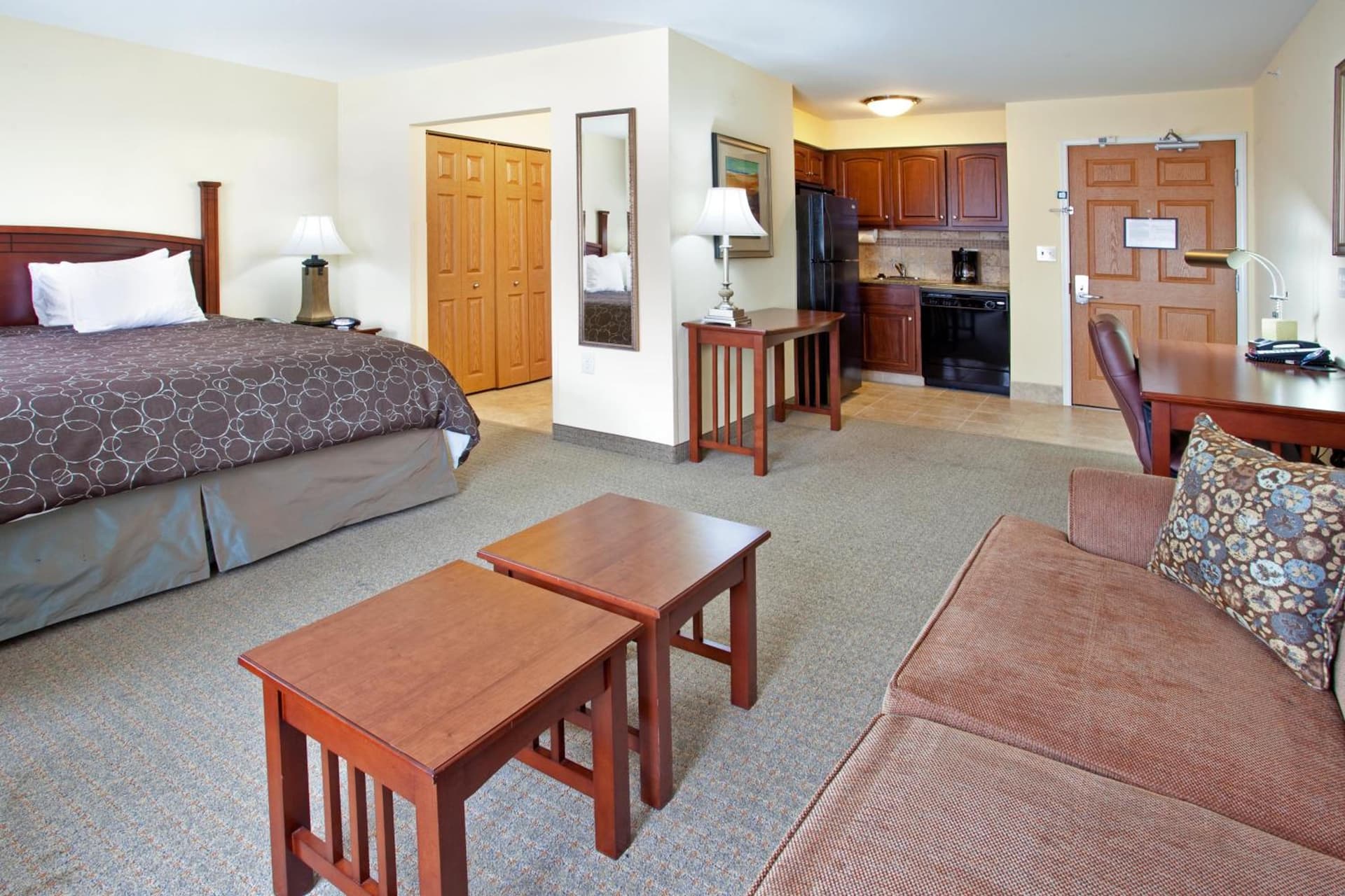 Staybridge Suites Elkhart North, an IHG Hotel gallery photo in Elkhart, IN — image 6
