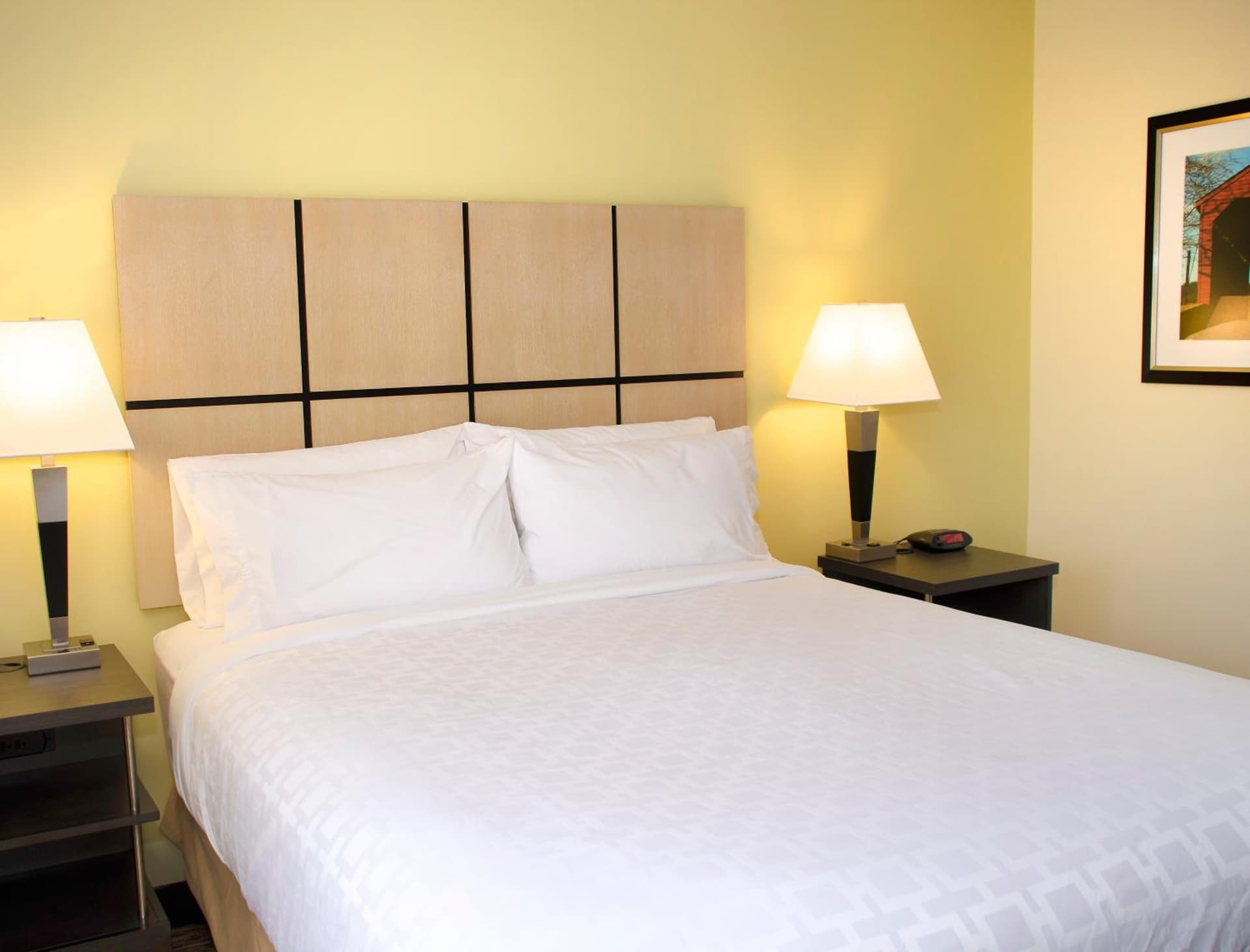 Candlewood Suites - Lancaster West by IHG gallery photo in Lancaster, PA — image 8