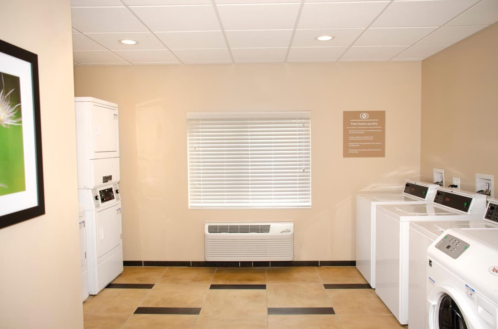 Candlewood Suites - Lancaster West by IHG gallery photo in Lancaster, PA — image 14