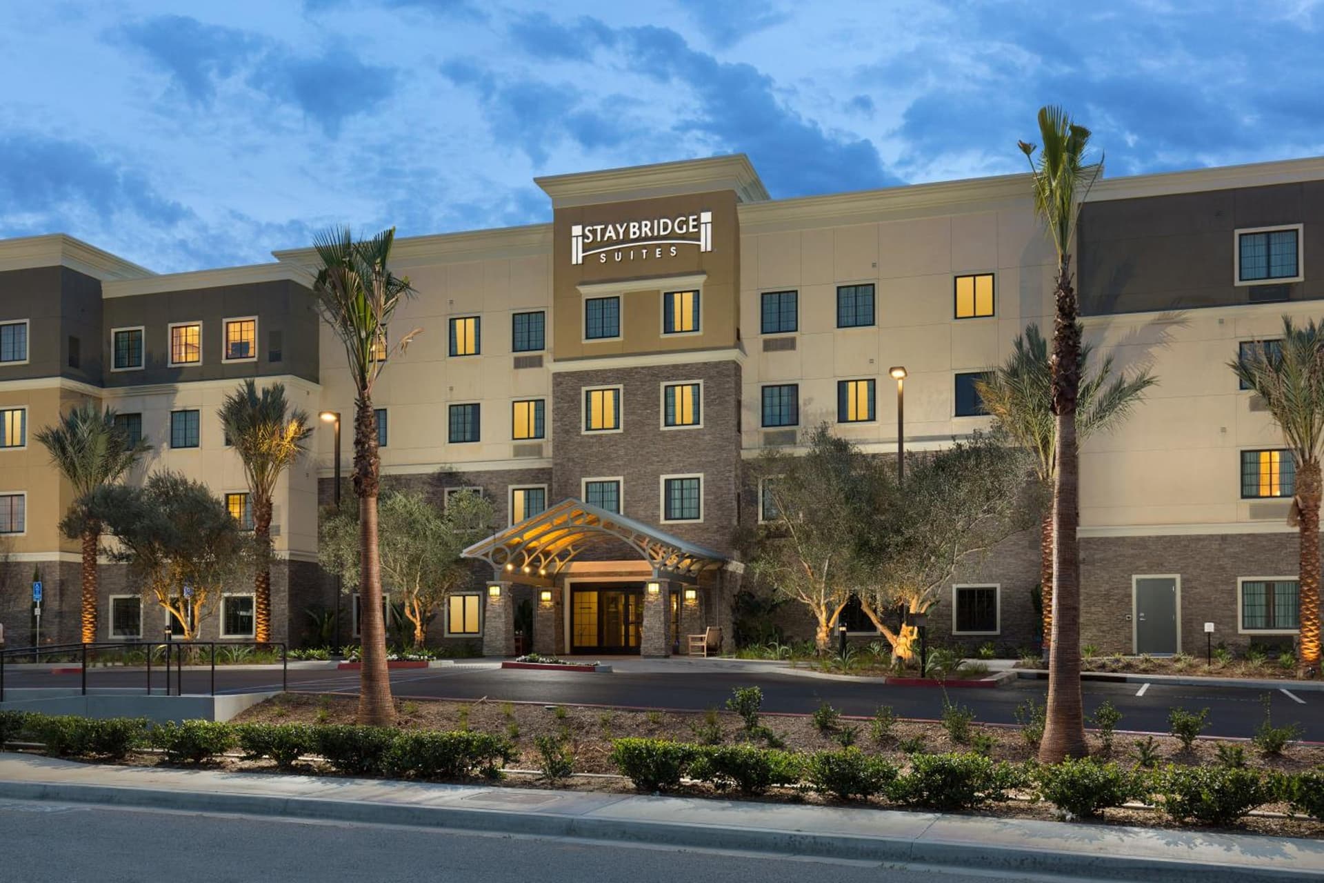 Staybridge Suites Corona South by IHG — hotel in Corona, California
