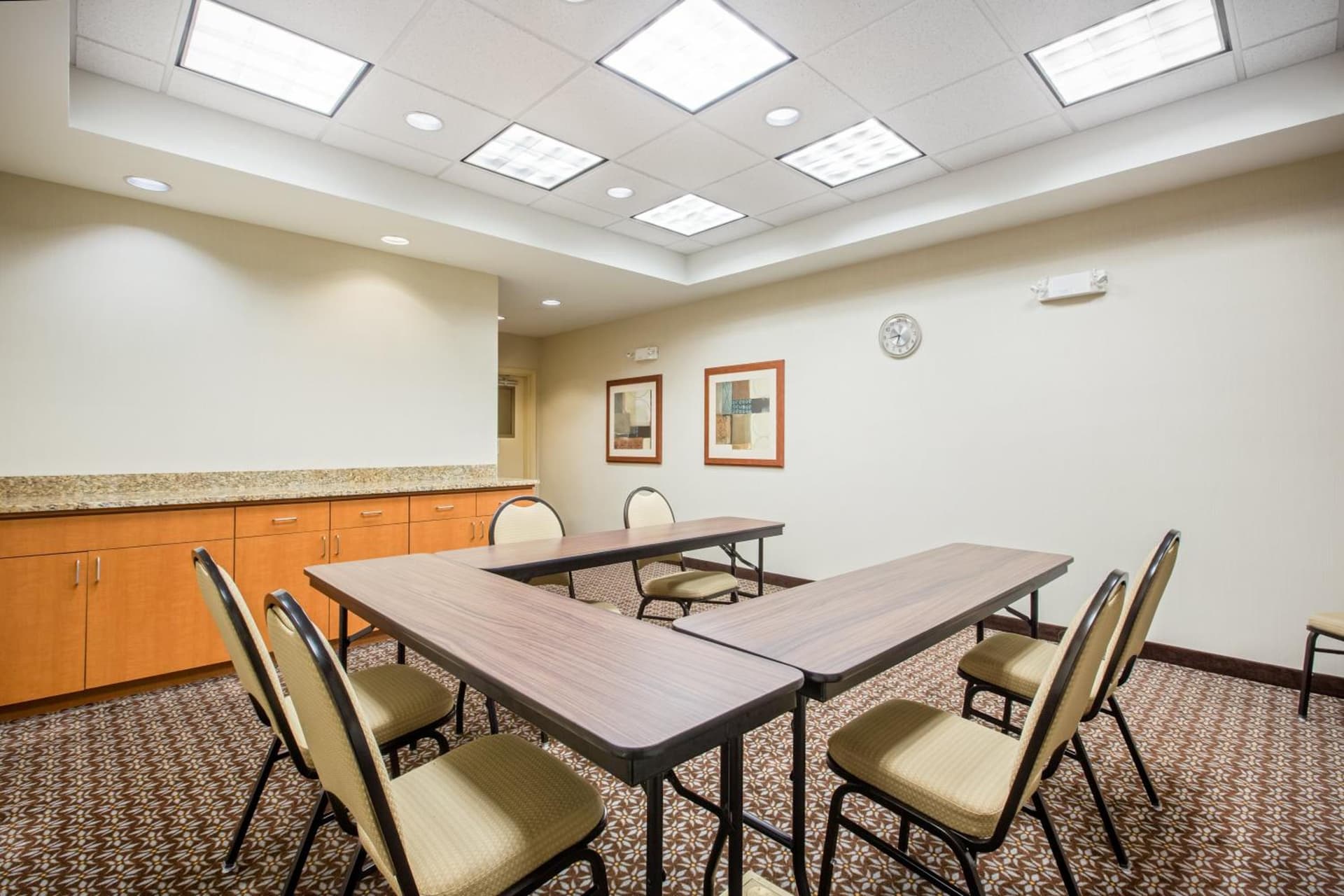 Candlewood Suites Pittsburgh-Cranberry by IHG property views in Cranberry Township — gallery photo 3